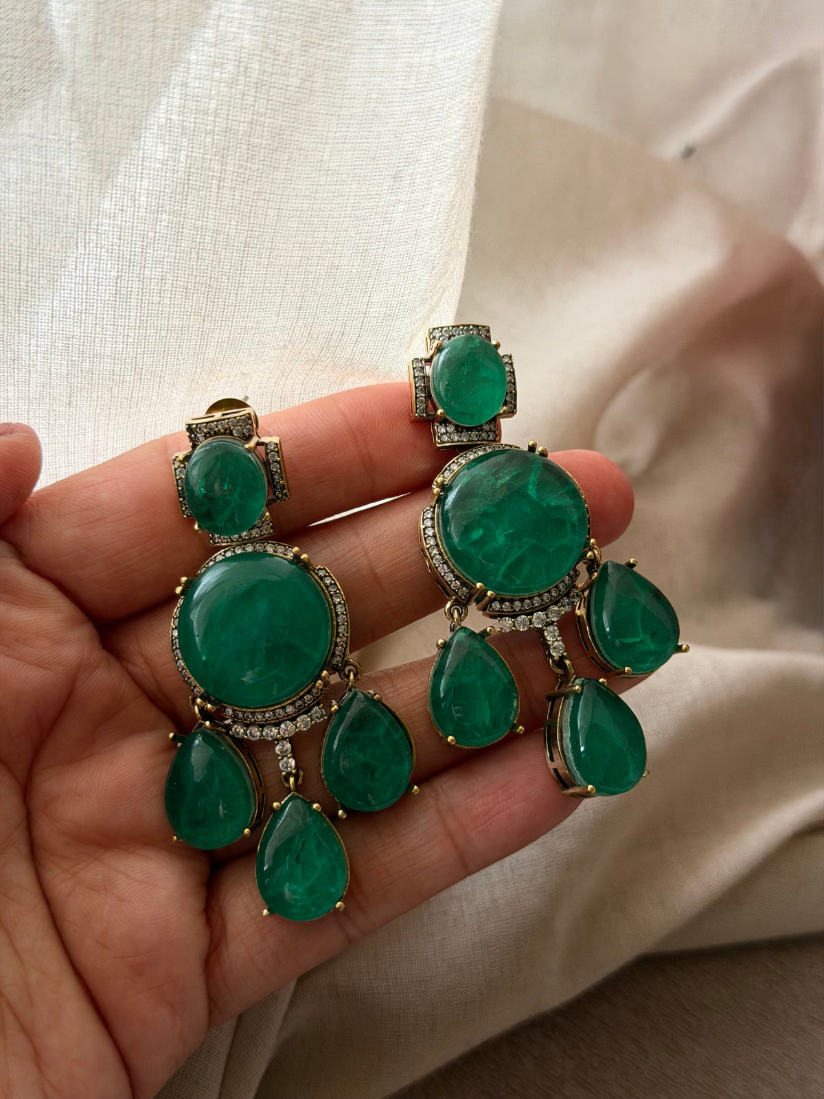 Naina Emerald Doublet Zircon Necklace Set