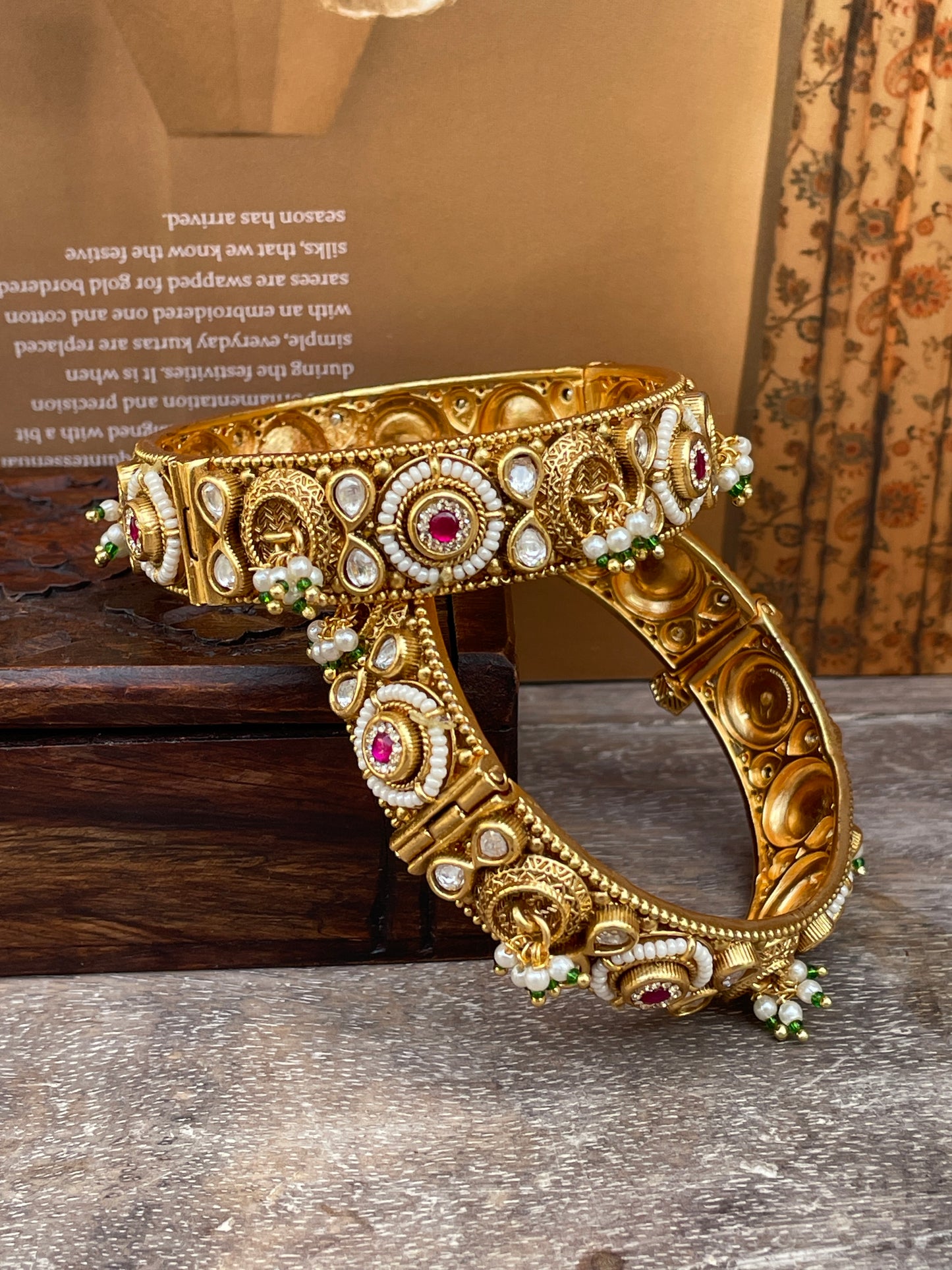 Aura Antique Openable Bangles-2.4/2.6