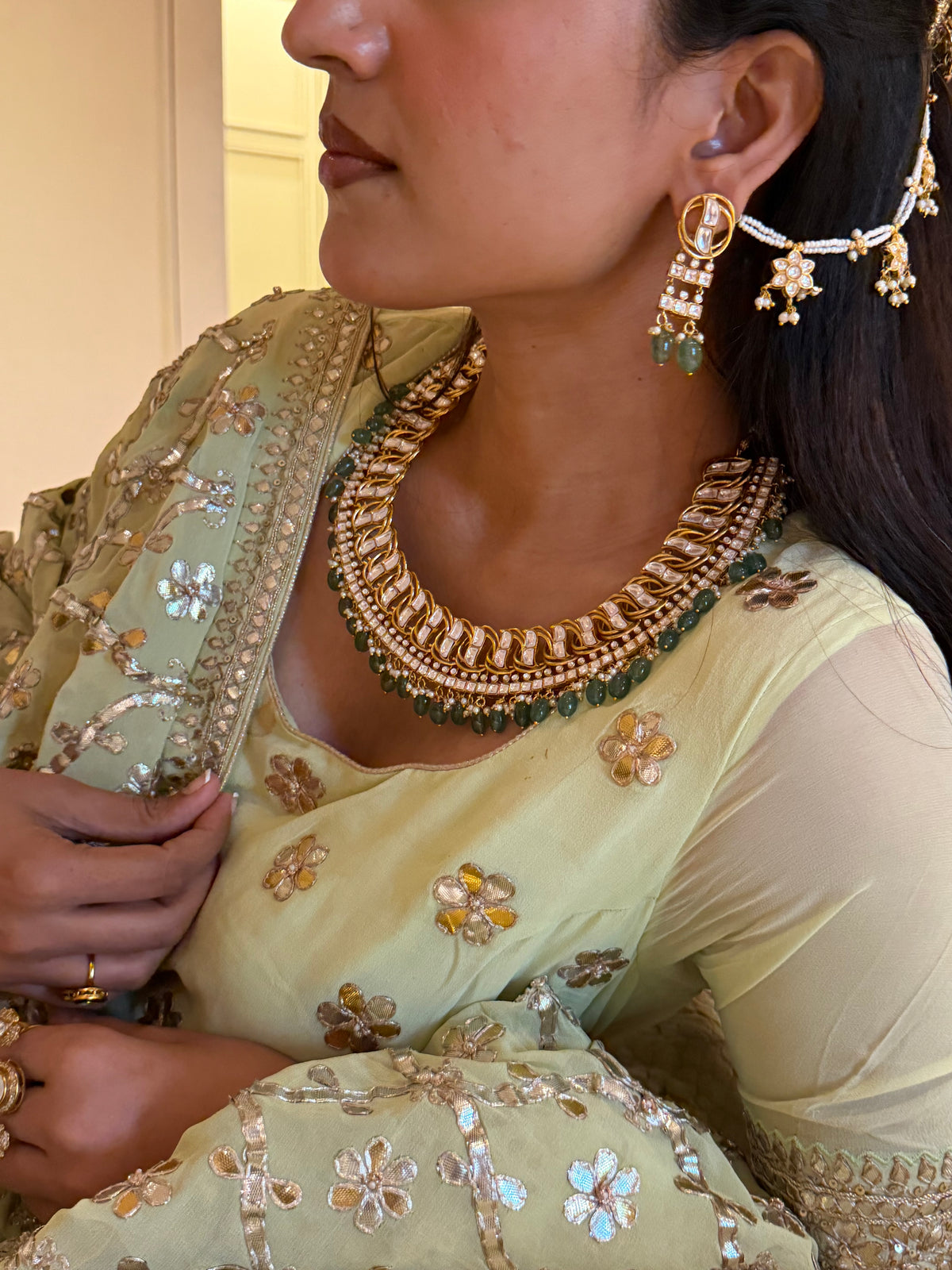 Isha Heirloom Gold Link Polki Necklace Set
