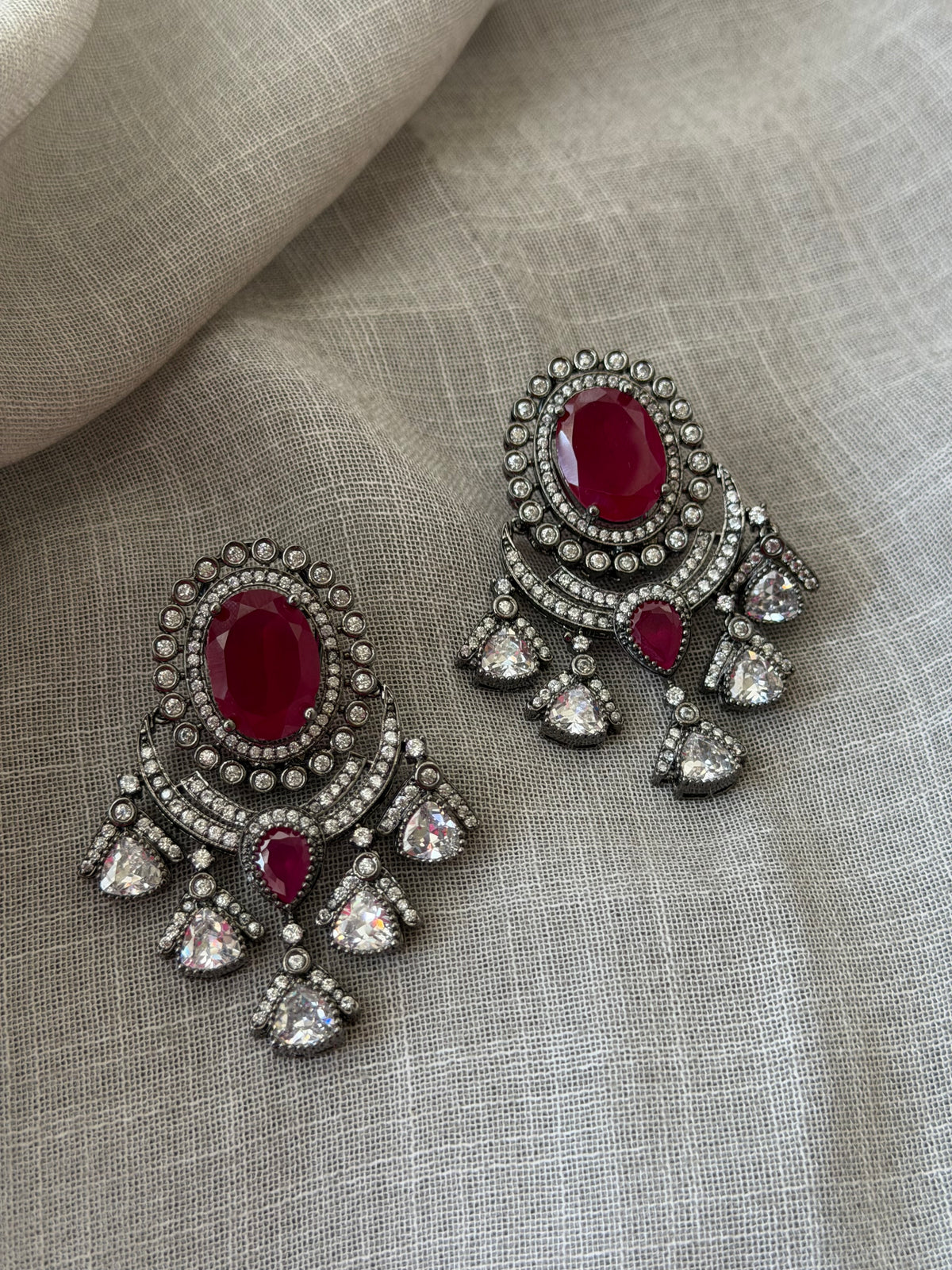 Regalia Ruby Zircon Oxidised Choker