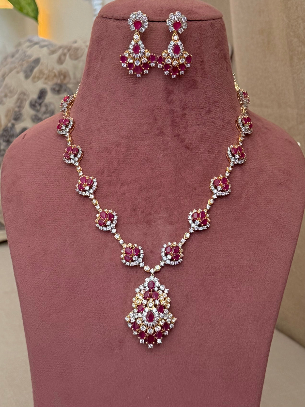Giza Ruby Diamond Real Look Necklace Set