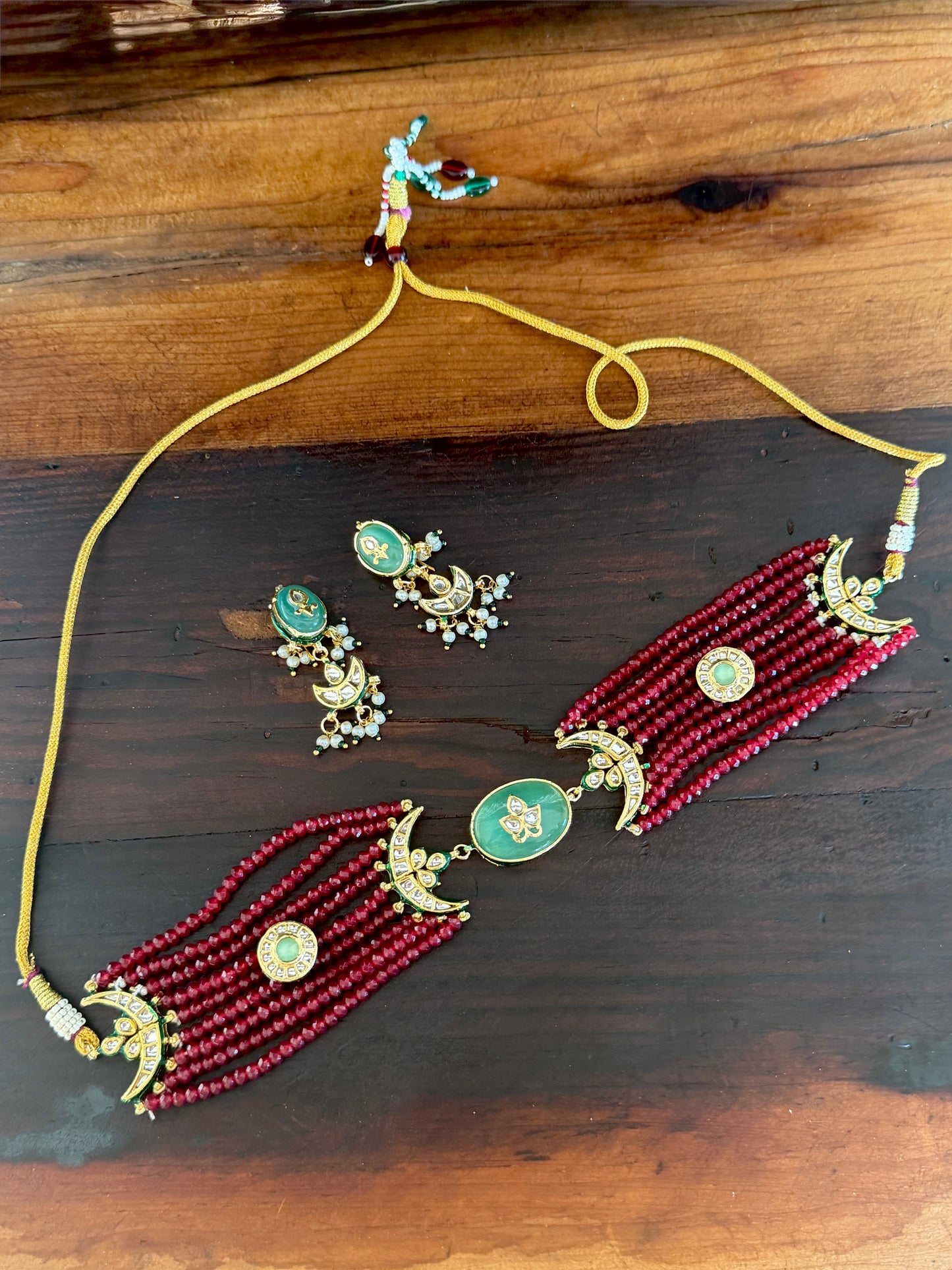 Nafisa Jadau Choker