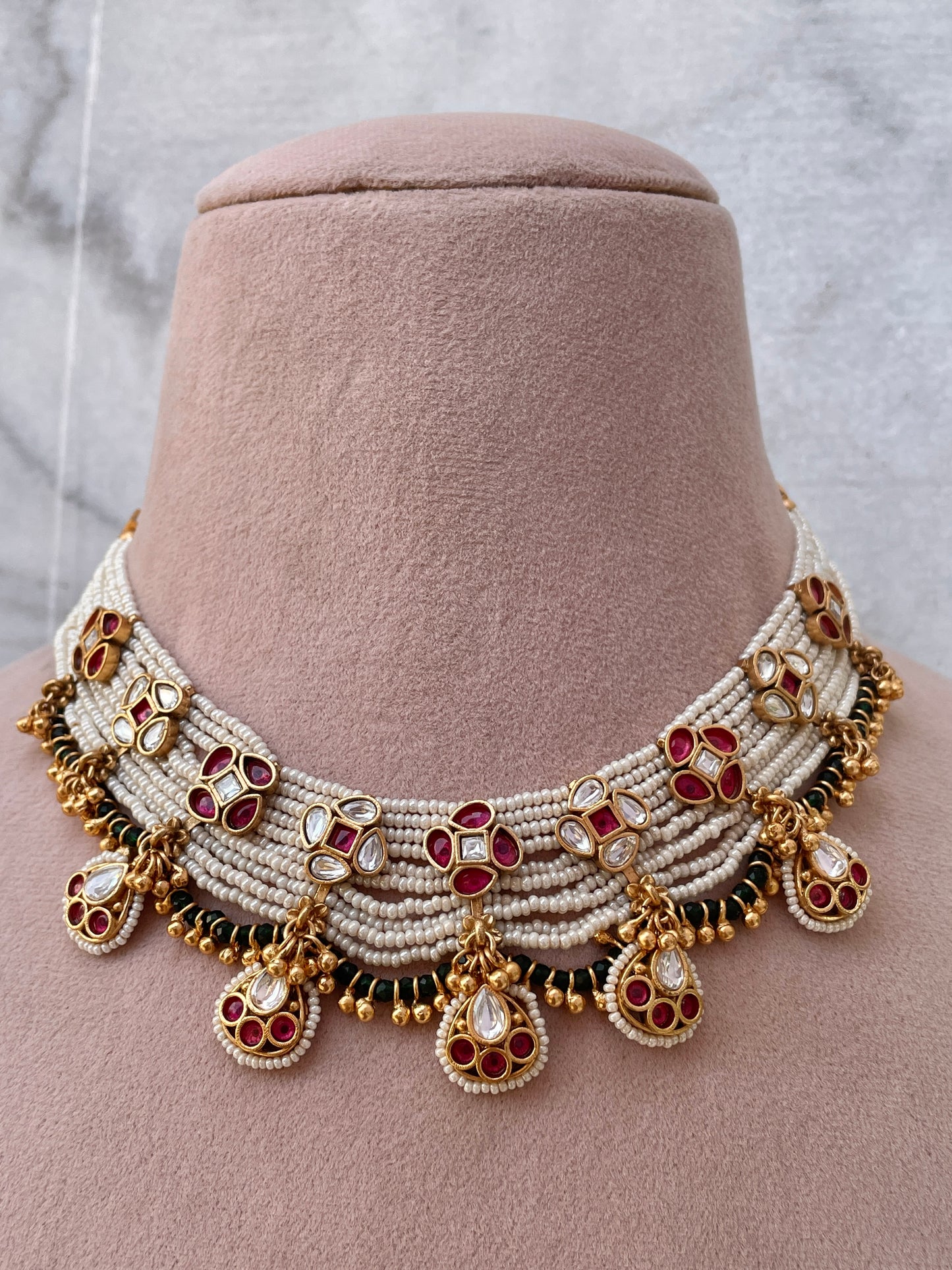 Tasha Antique Pearl Necklace Set