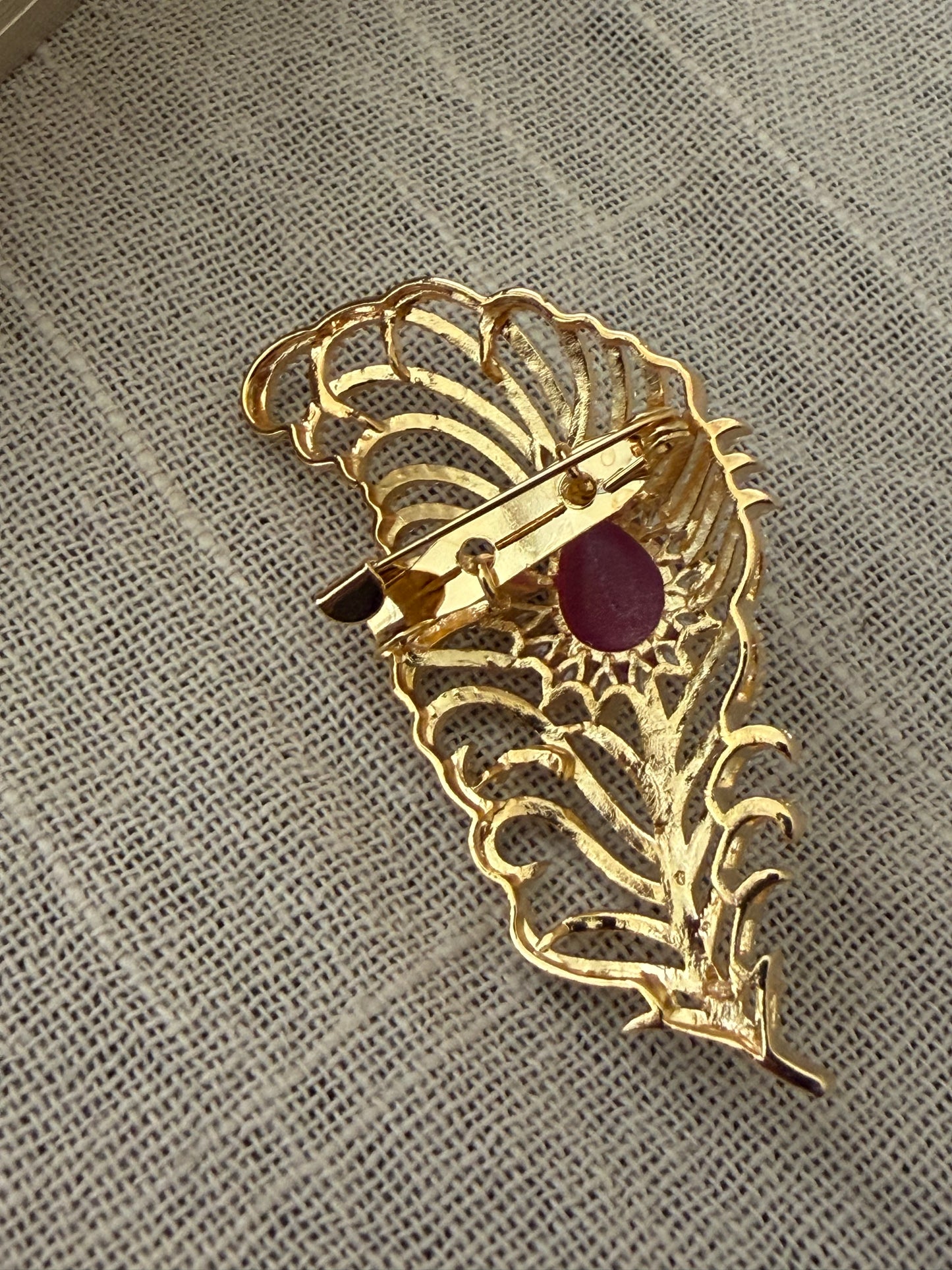 Prekshit Ruby Two Tone Brooch