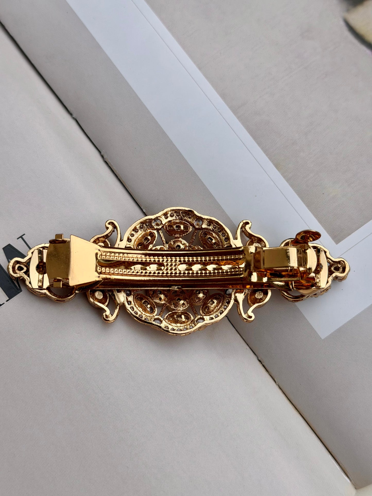 Devipri Kundan Hairclip - Bun Jewellery