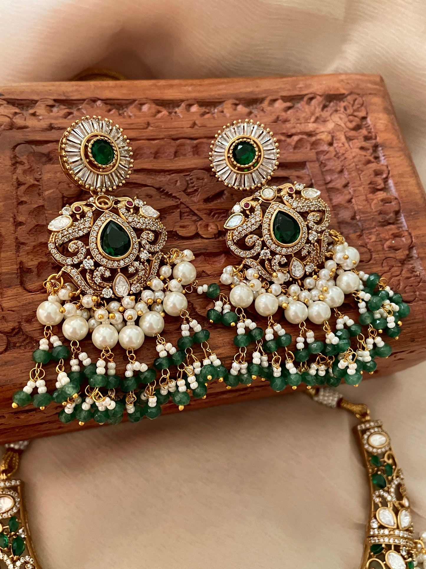 Amulya Emerald Necklace