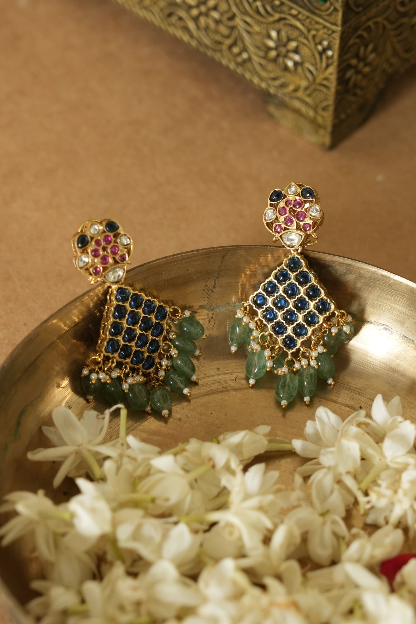 Pre Order – Kainaat Polki and Pearl Choker Set