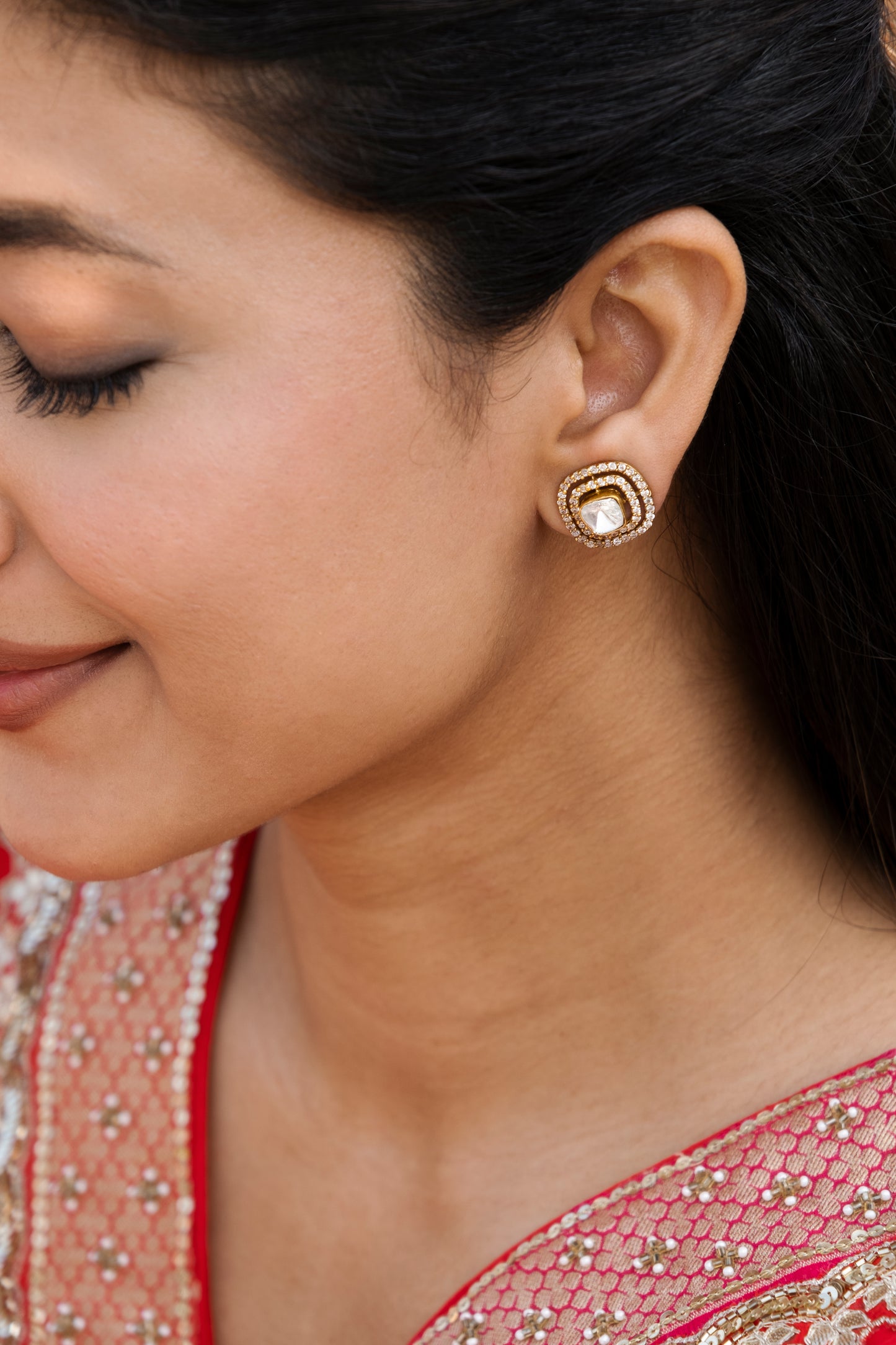 Ela Stud Earrings