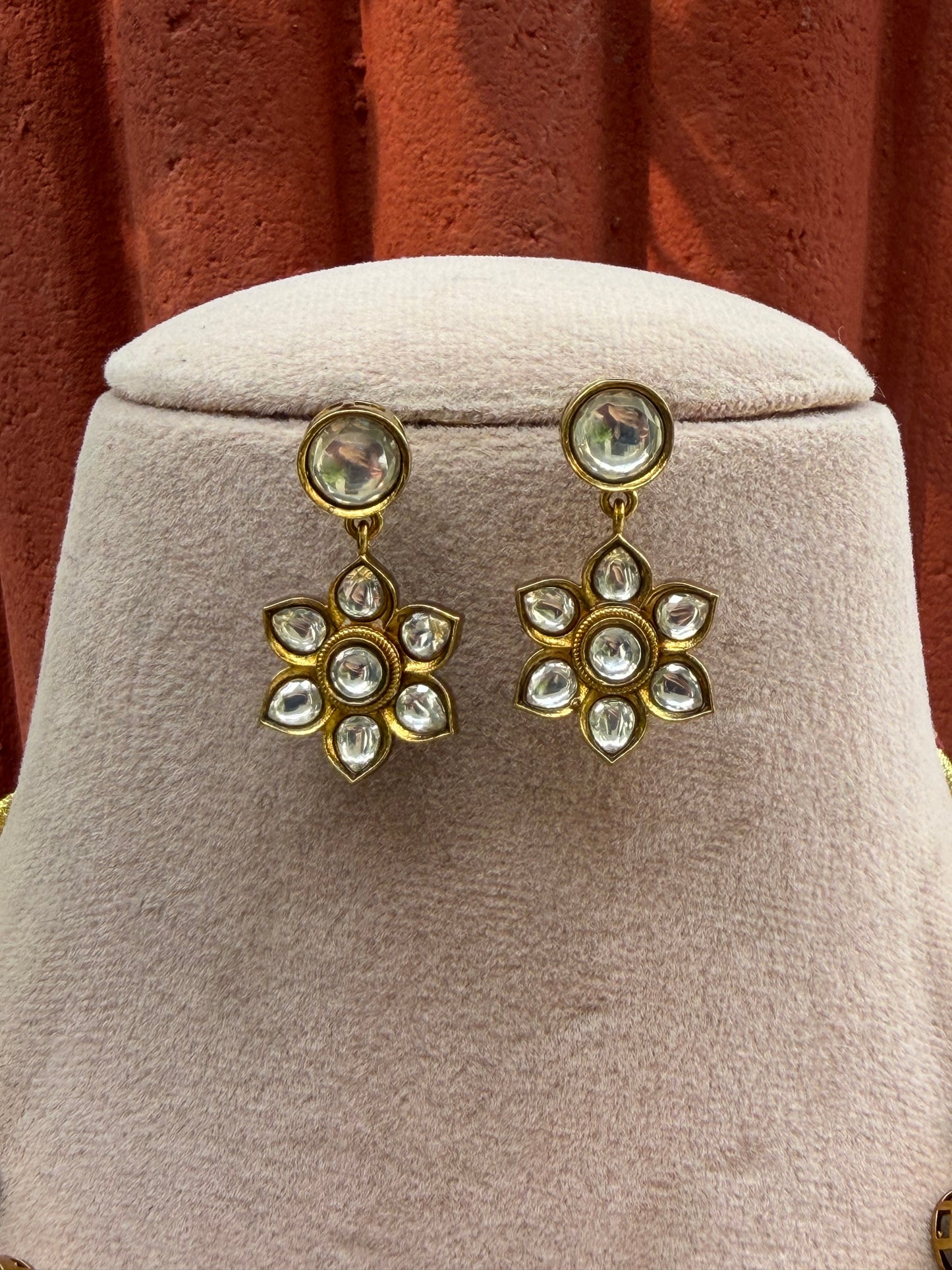 Enara Polki Necklace Set