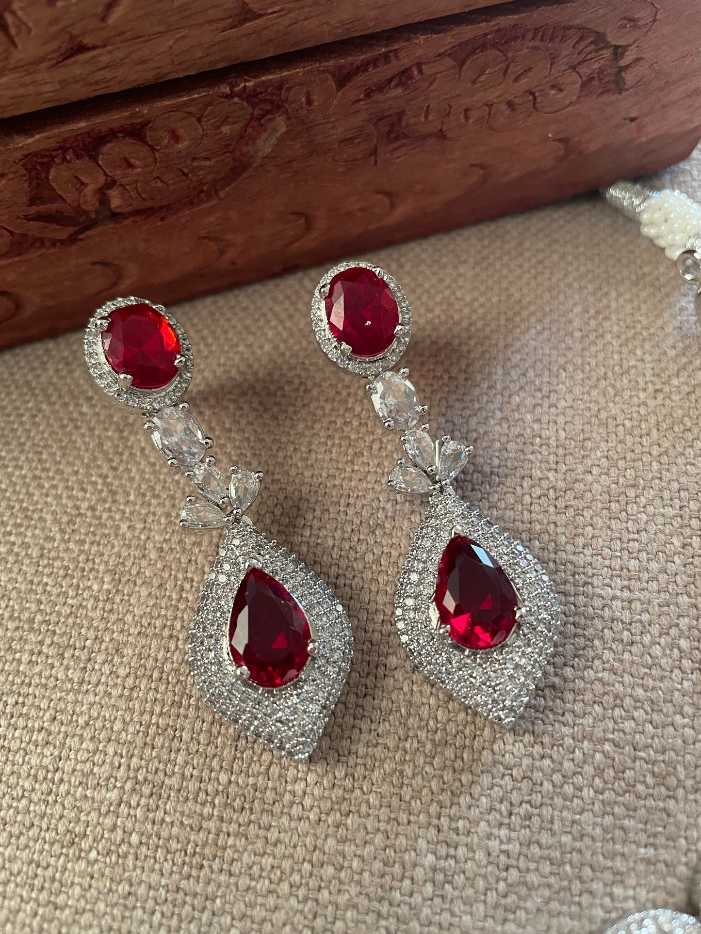 Zariin Ruby Zircon Necklace Set