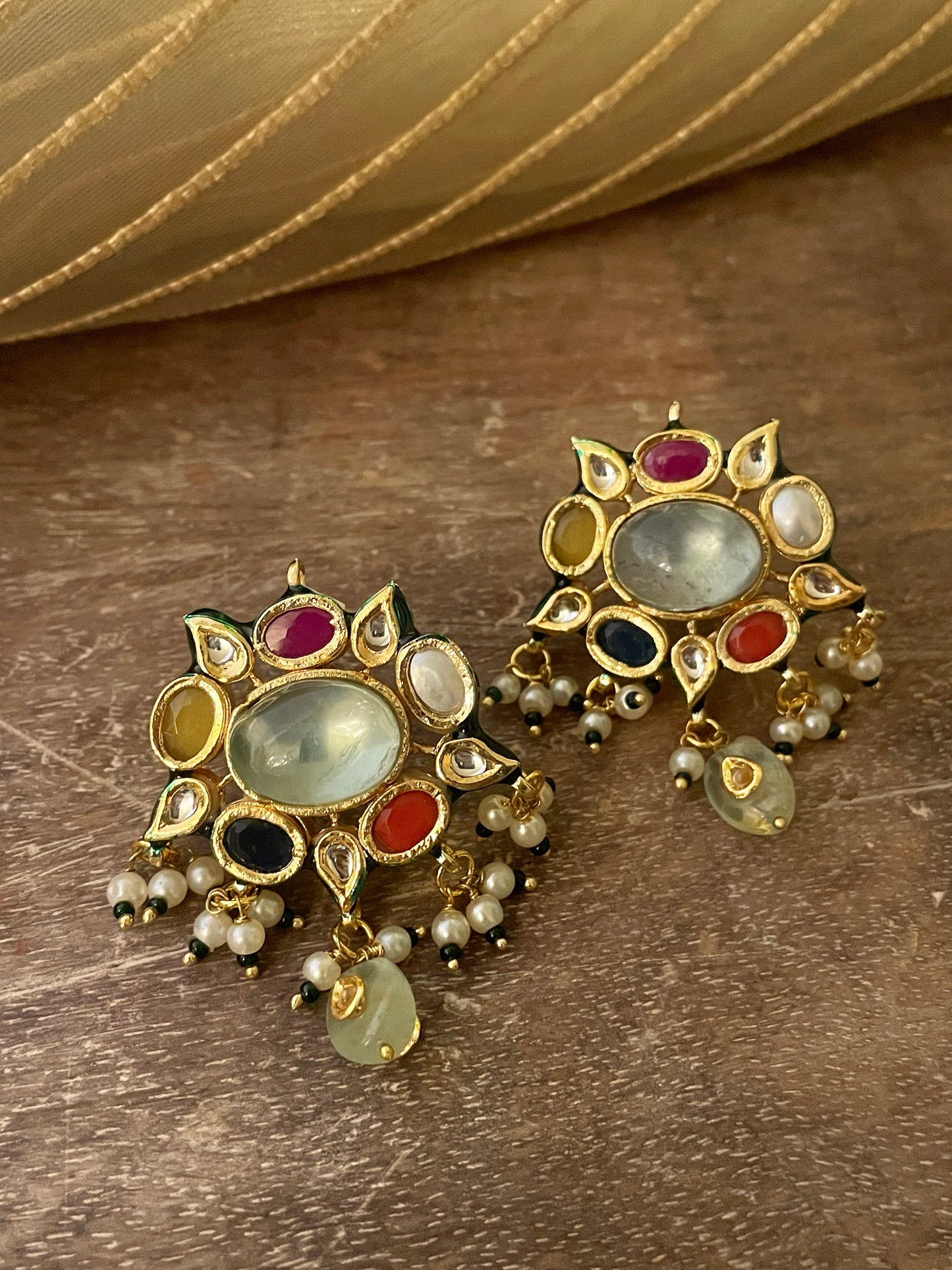 Ratna Kundan Navratna Studs