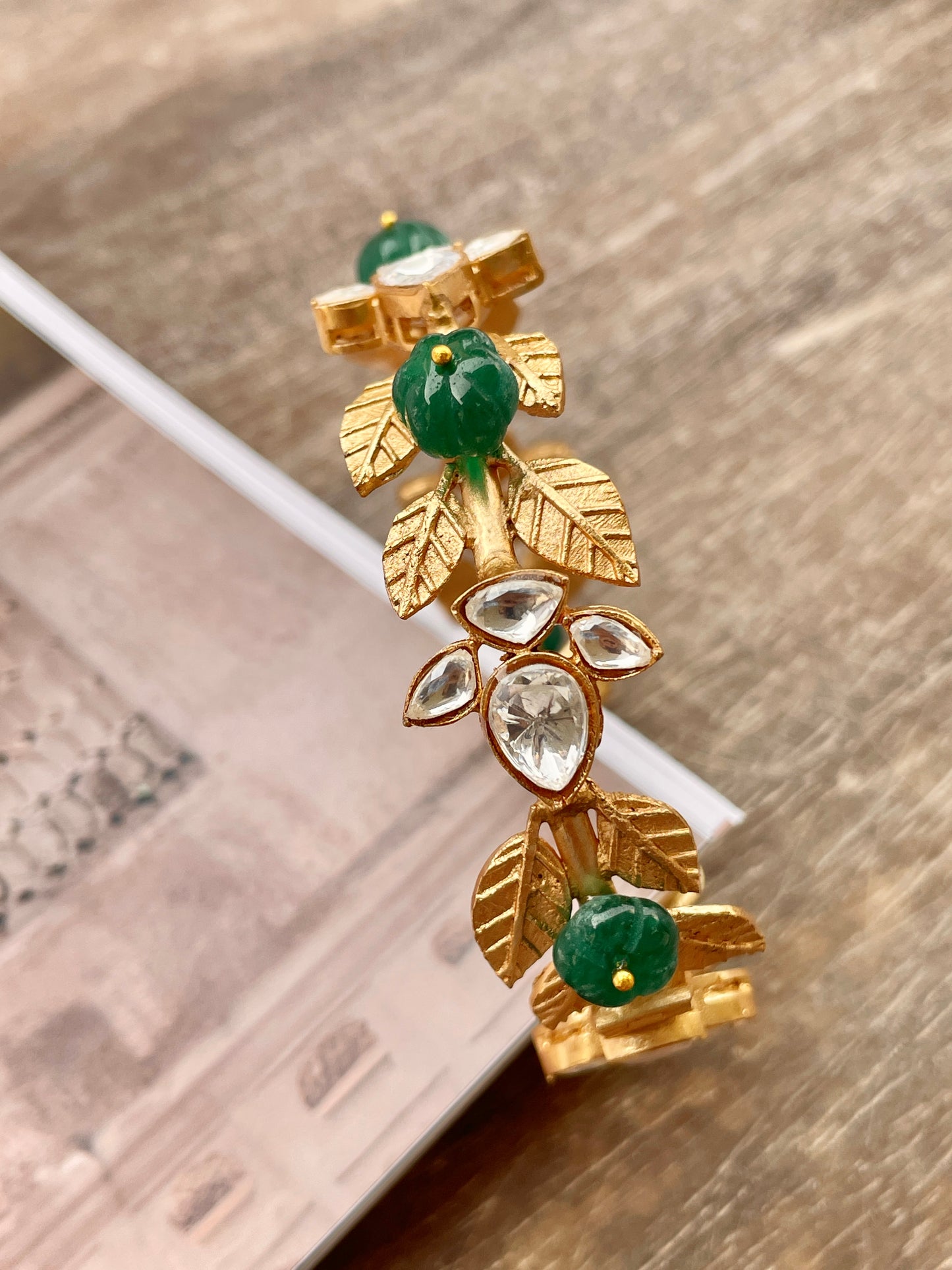 Auralis Polki and Green Bead Bracelet