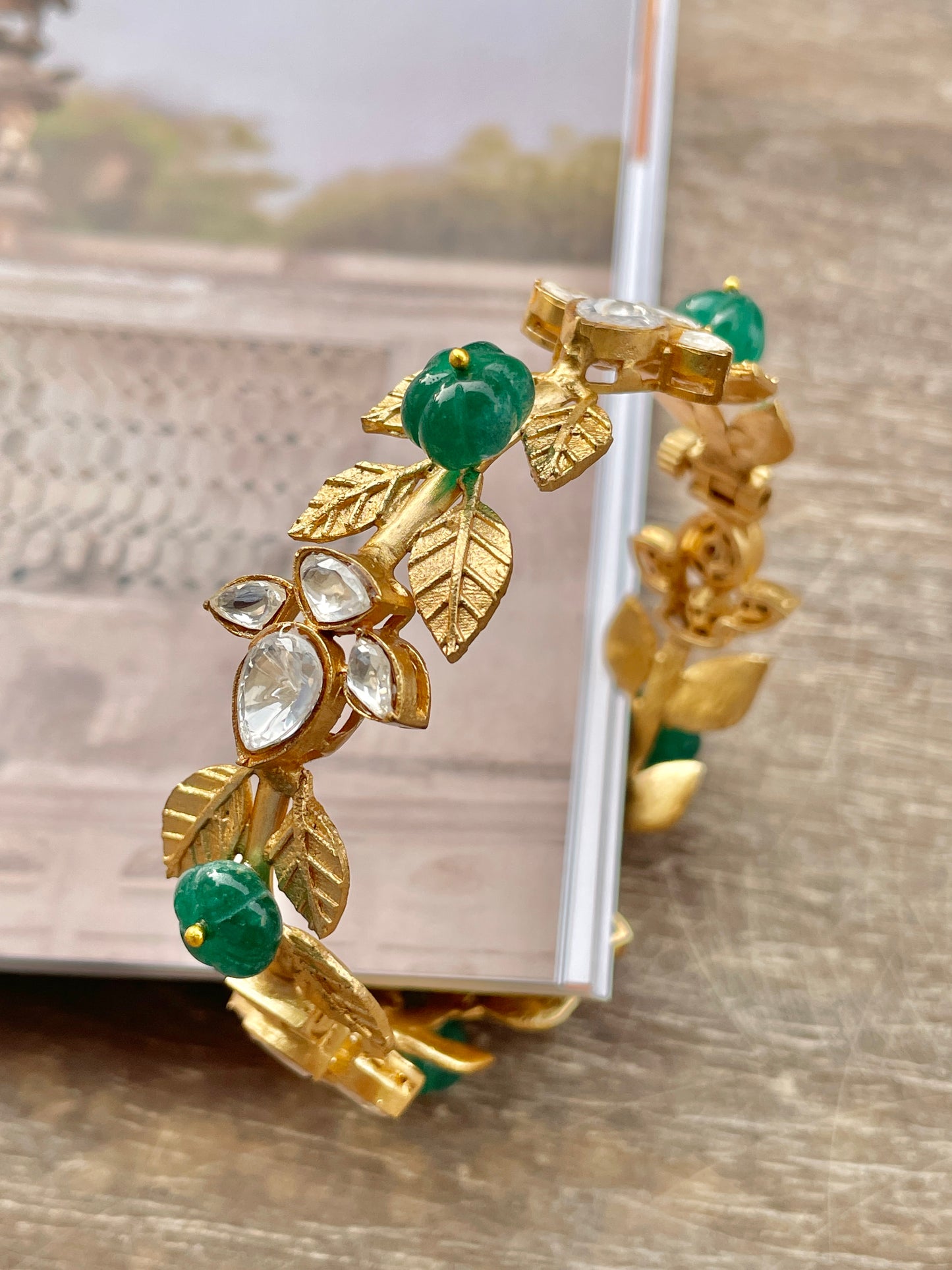 Auralis Polki and Green Bead Bracelet