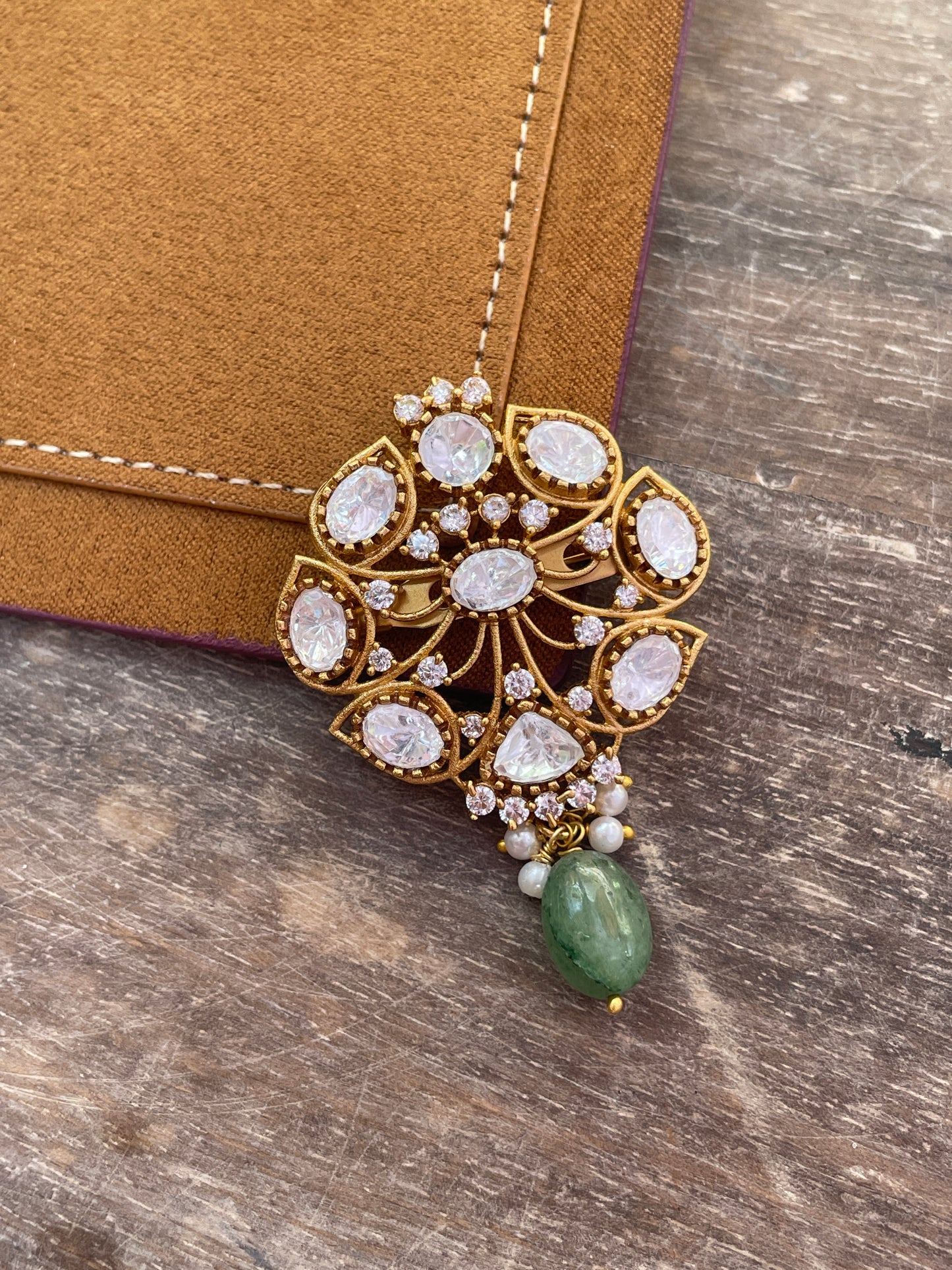 Prachin Polki and Jade Brooch