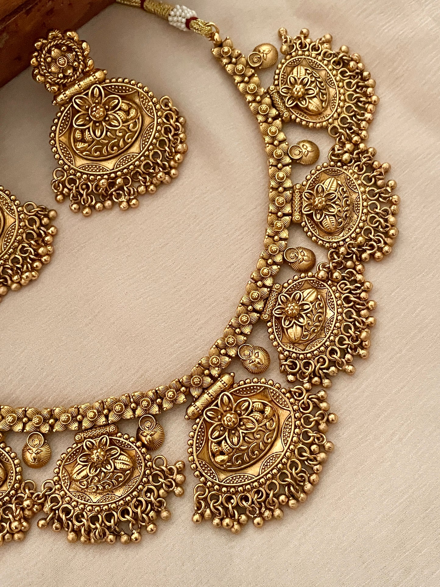 Mandira Temple Antique Necklace Set