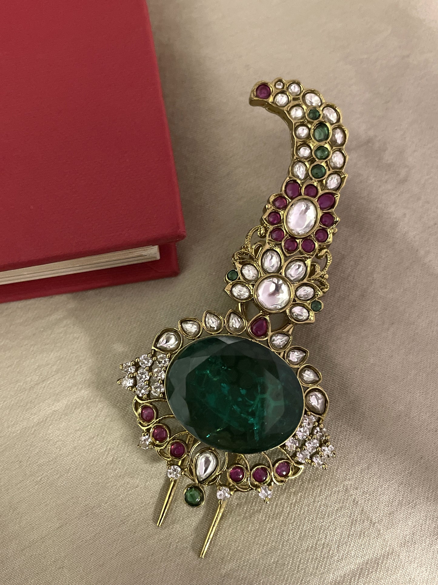 Sahaj Emerald Polki Kalgi