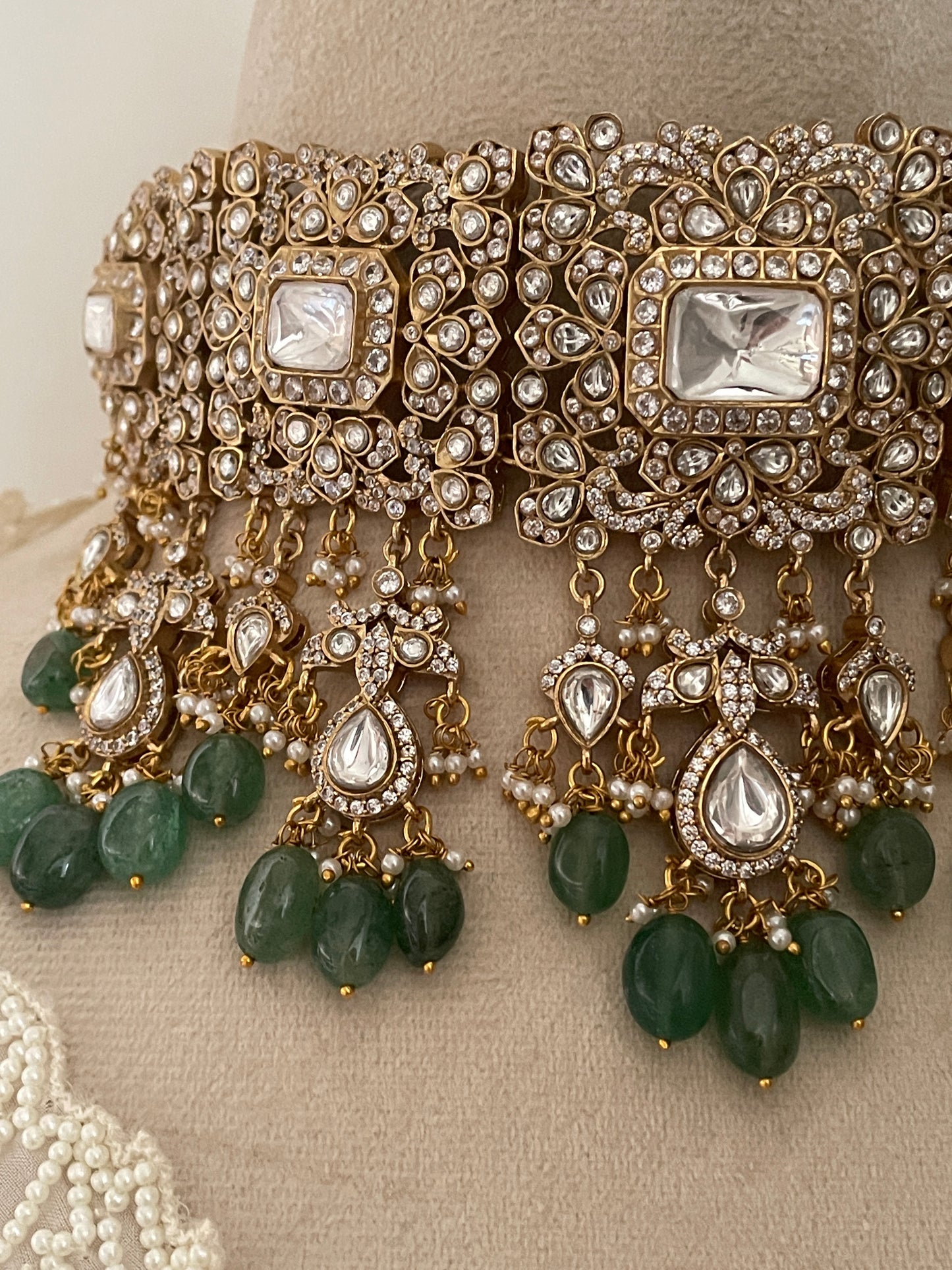 Pre Order – Sarla Green Polki Necklace Set