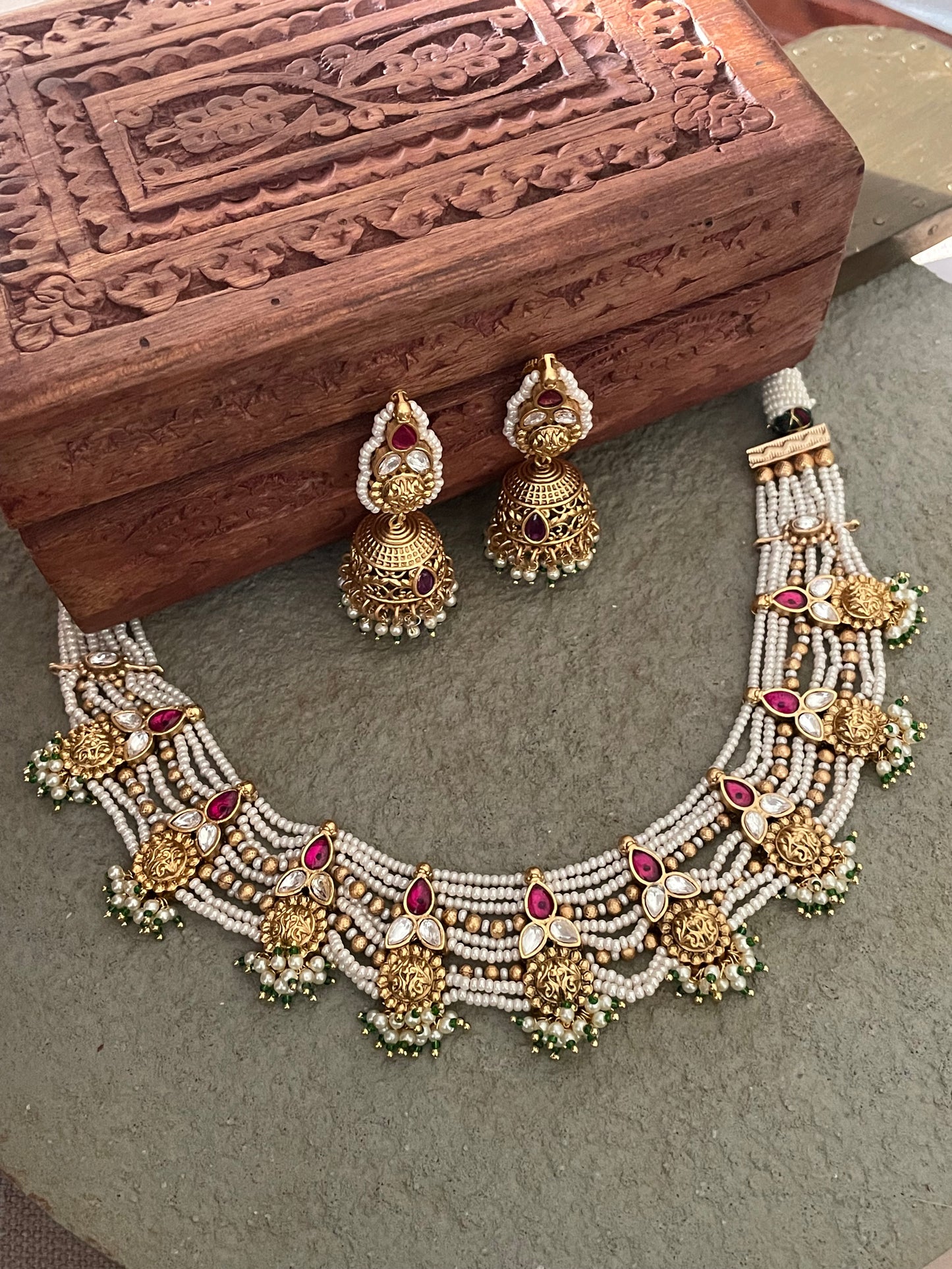 Devi Antique Pearl Necklace Set