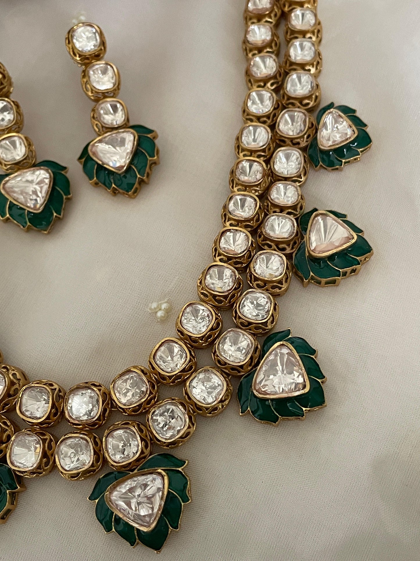 Pre Order – Meena Green Polki Necklace Set