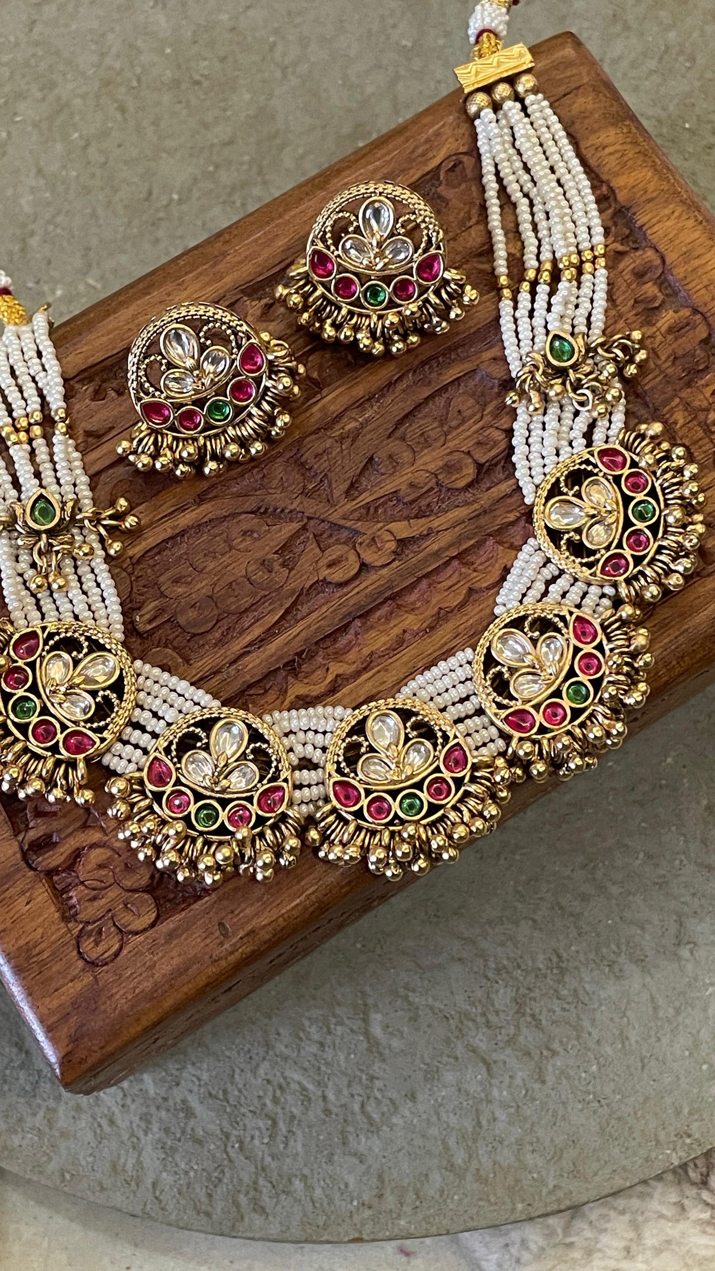 Shubhangi Antique Pearl Necklace Set