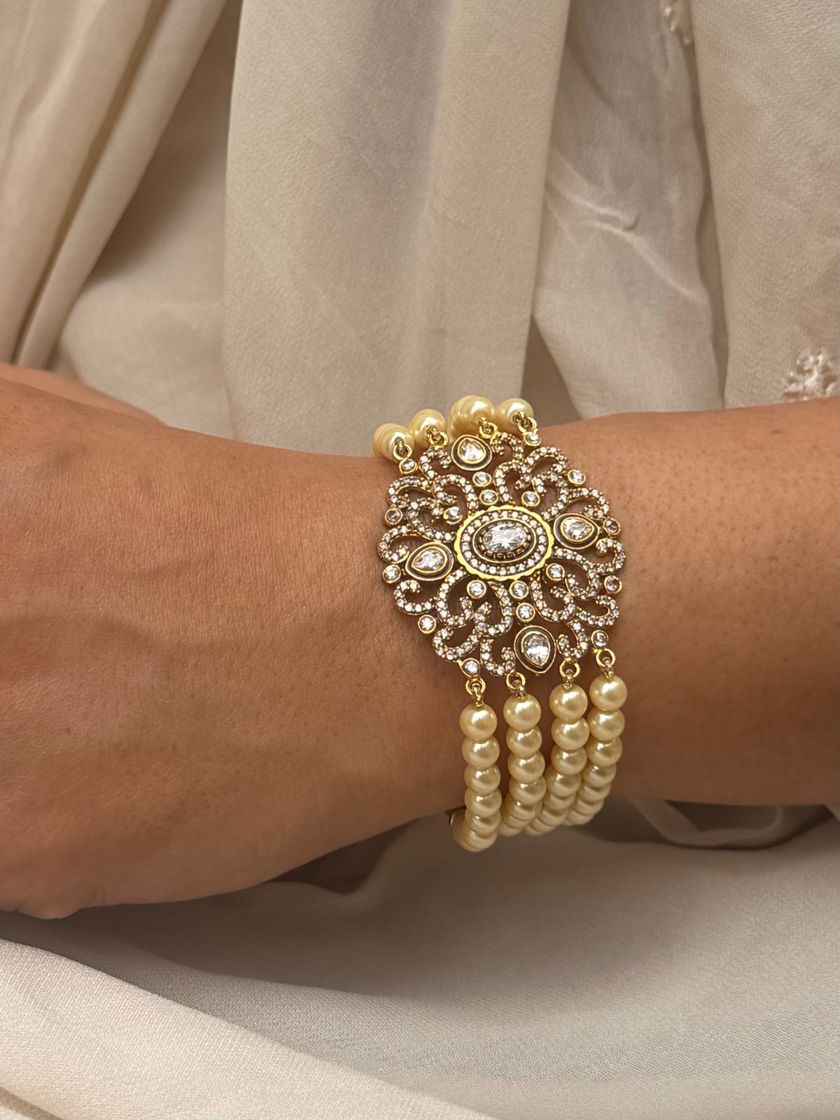 Samvidha Polki Zircon Pearl Bracelet