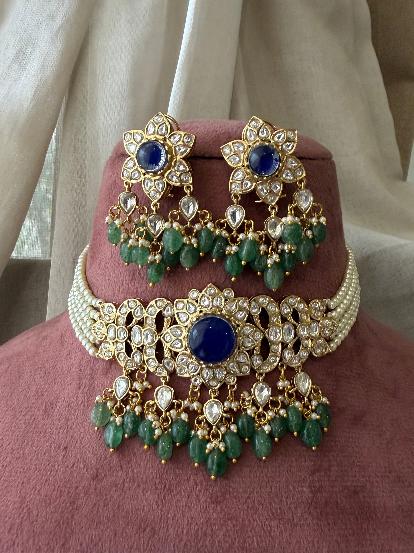 Roshala Blue Green Emerald Polki Festive Choker Necklace Set for Women