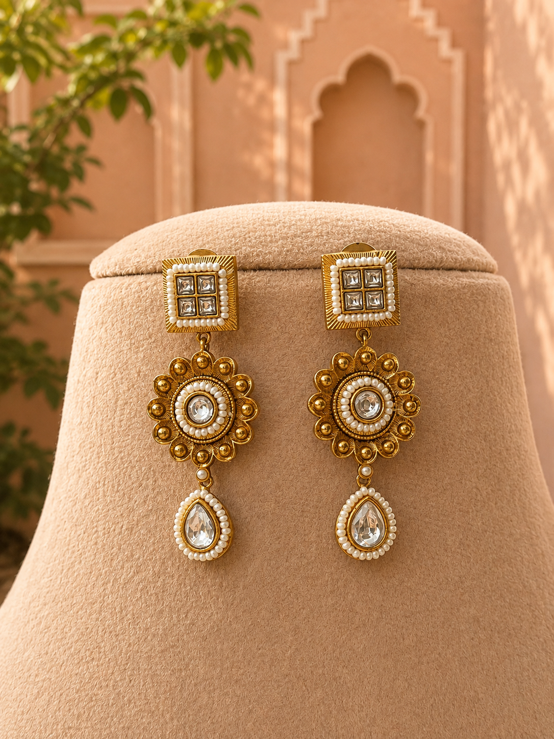 Suva Long Pearl Necklace Set