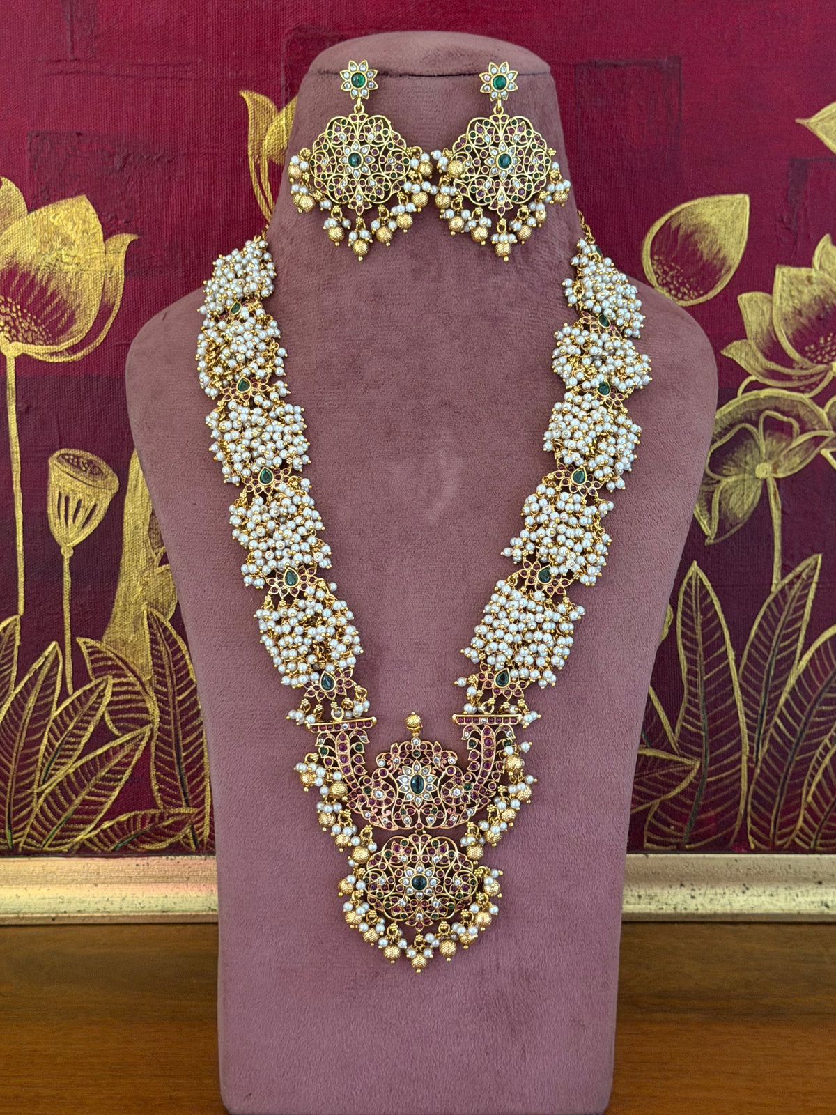 Abeer Pearl & Kemp Multicolour Haram Necklace Set