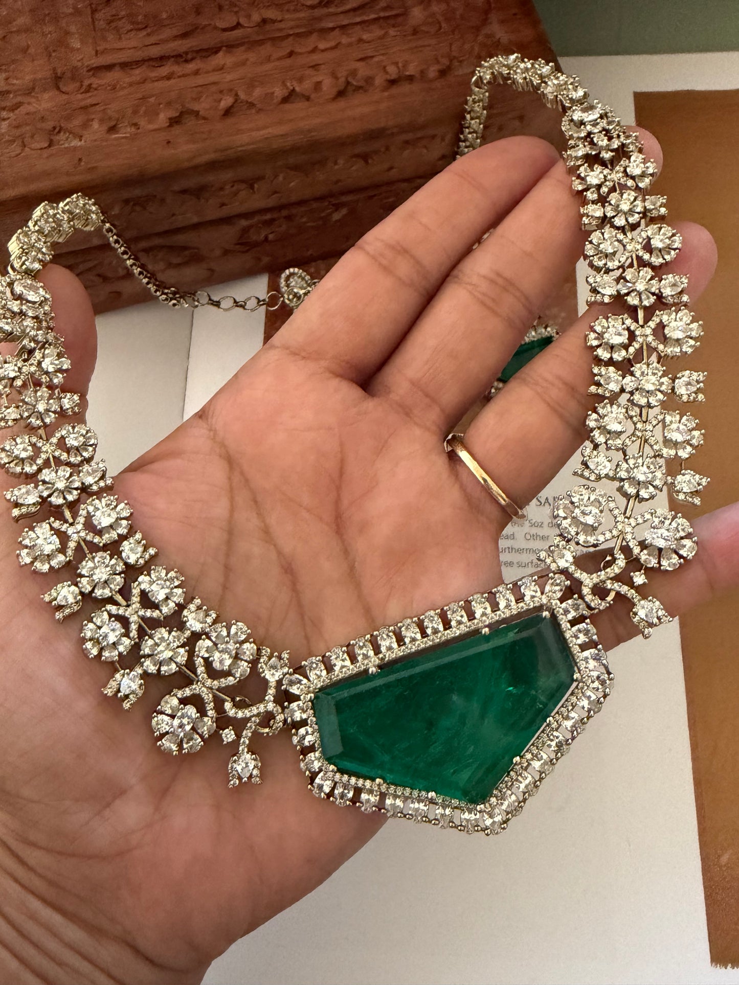 Warahi Emerald Zircon Necklace