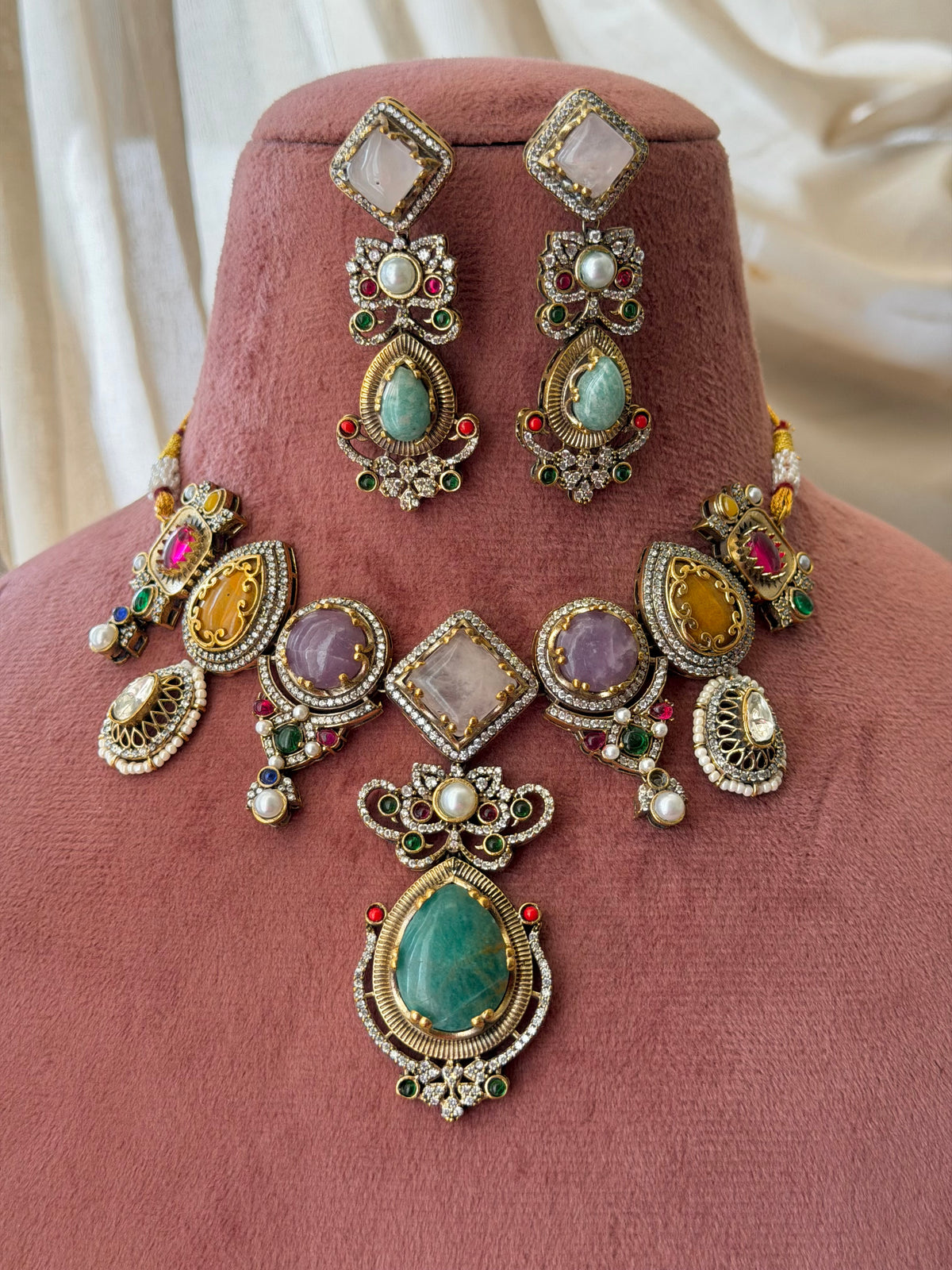 Kinza Multicolour Fusion Necklace Set