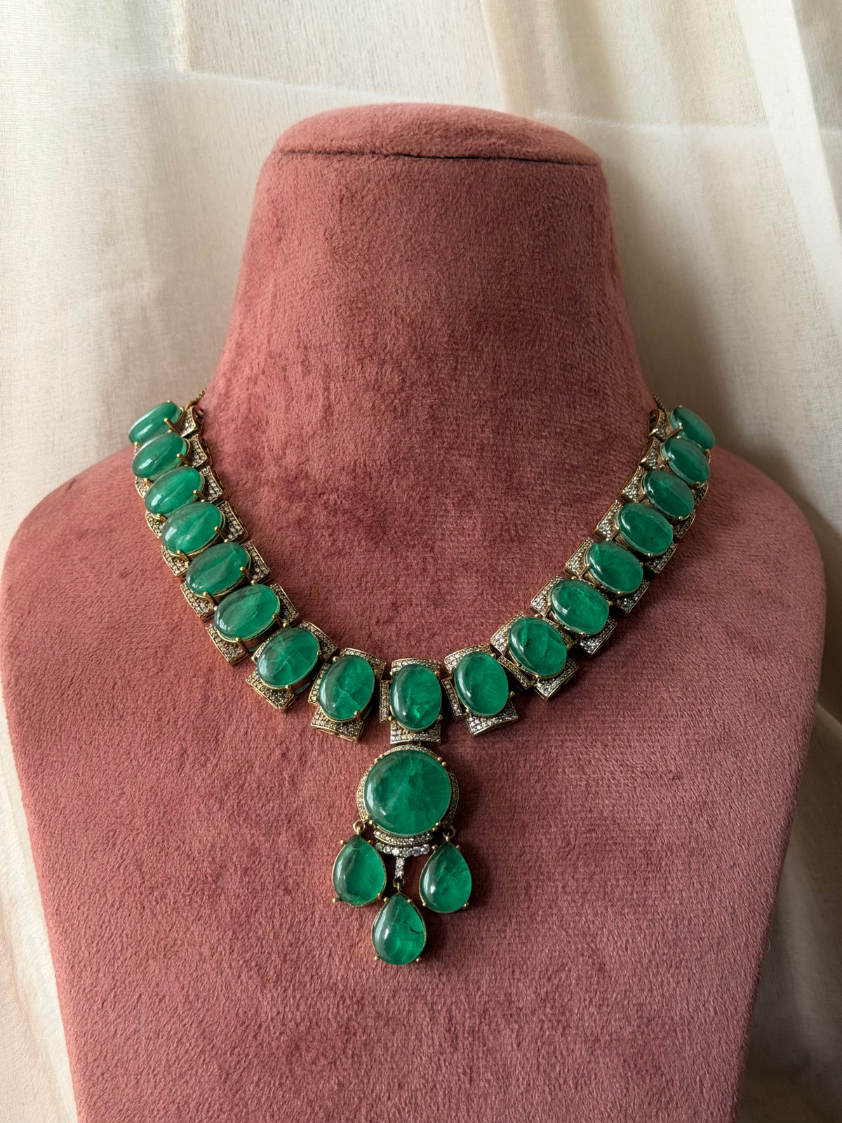 Naina Emerald Doublet Zircon Necklace Set