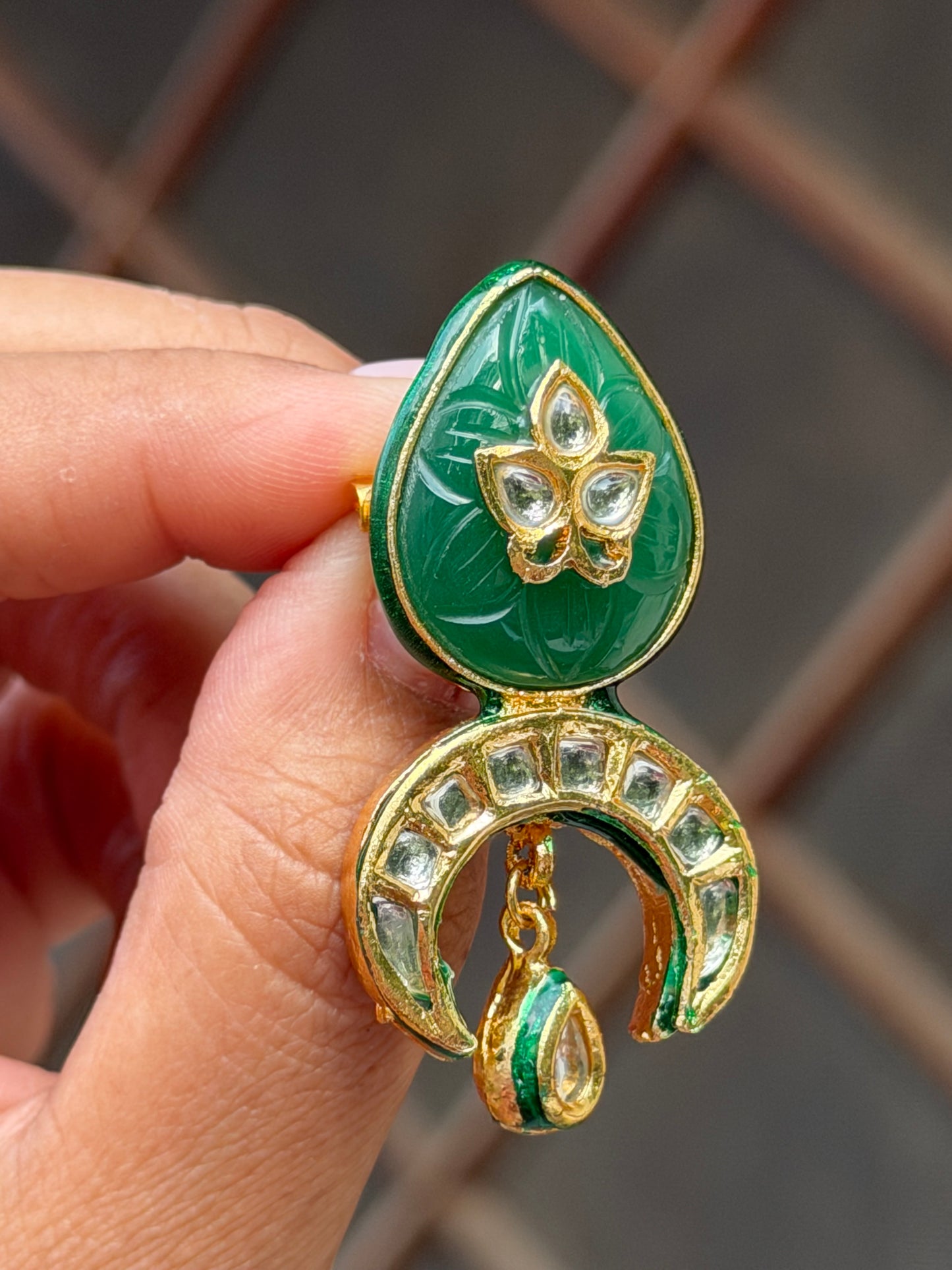 Ruveer Mens Kundan Green Brooch