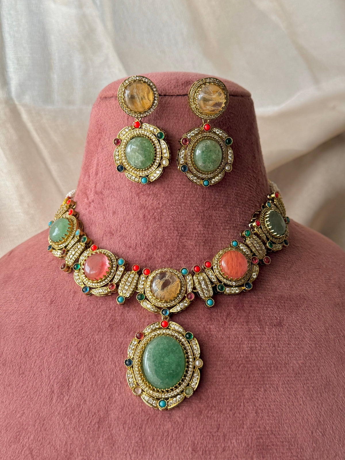 Subra Multi Fusion Necklace Set