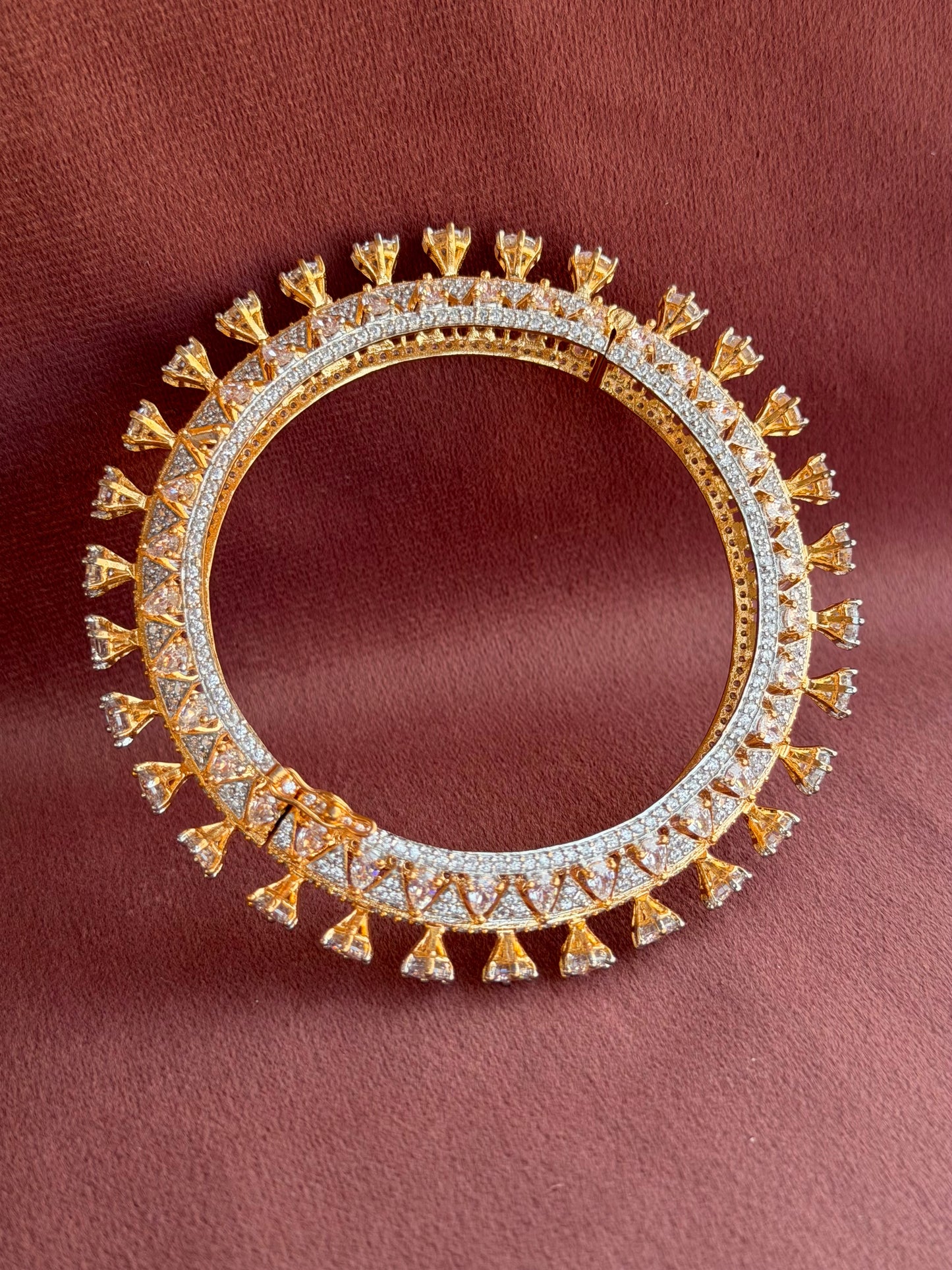 Diamantina Ghokhru Bangle