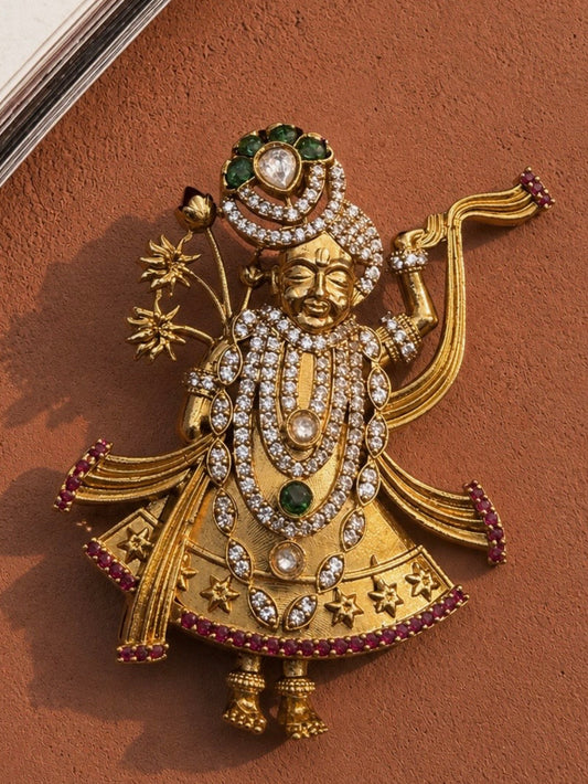 Srinathji Emerald Brooch – Emerald Green & American Diamond stones for Wedding & Festive Wear