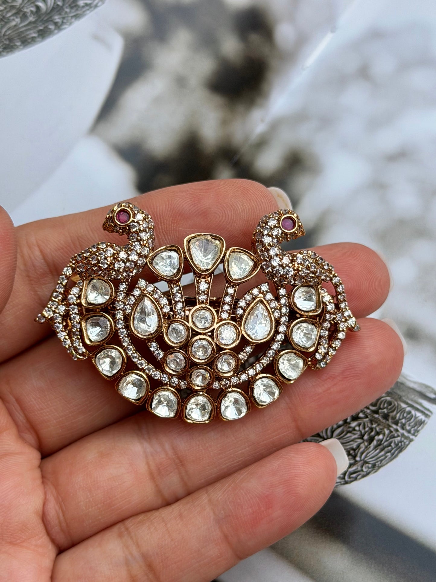 Devyani Kundan Bun Hair Clip