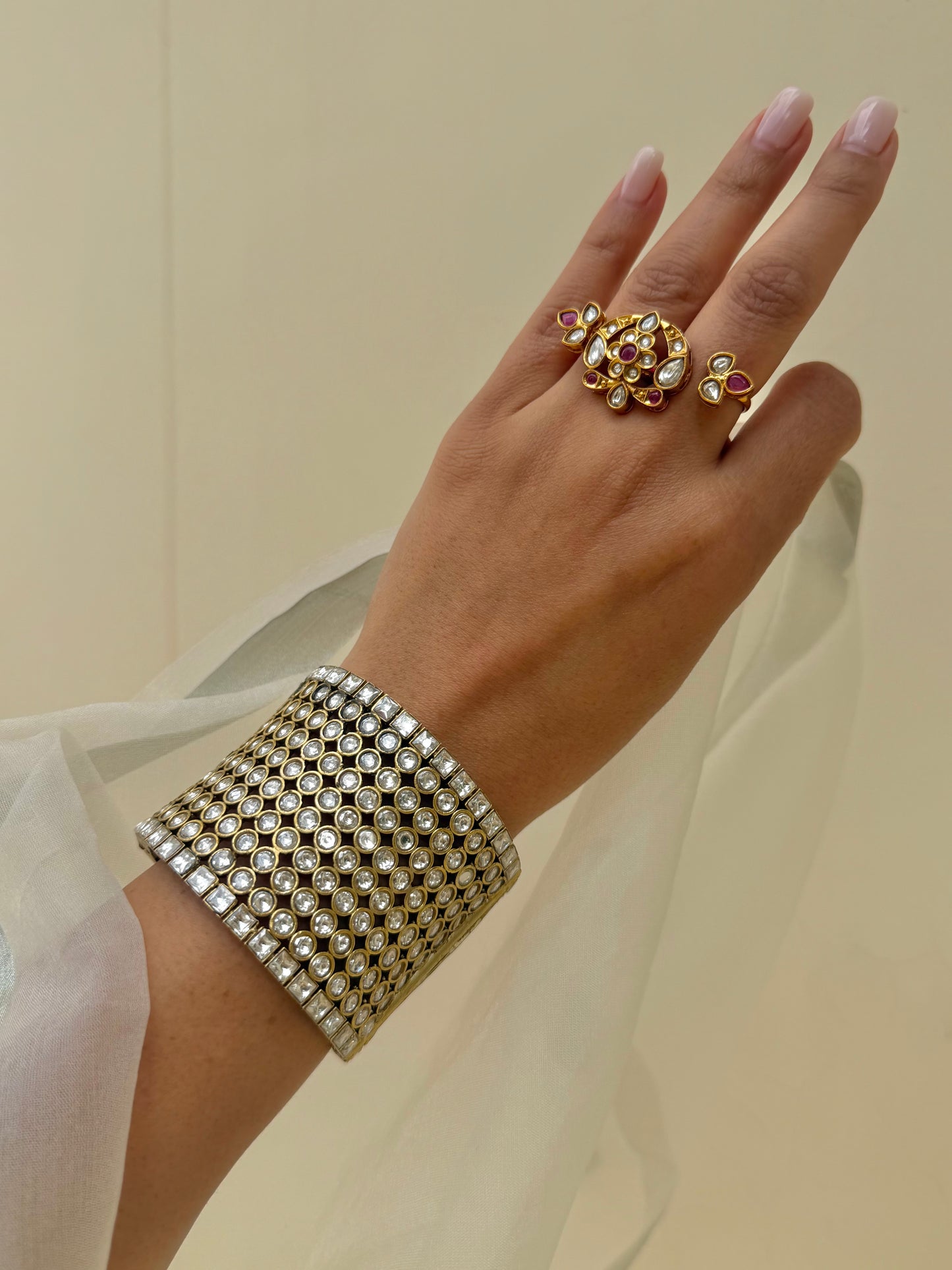 Kavya Kundan Statement Bangle- One size fits 2.4-2.6