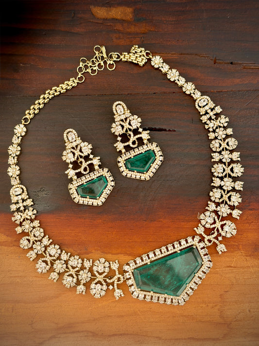 Warahi Emerald Zircon Necklace