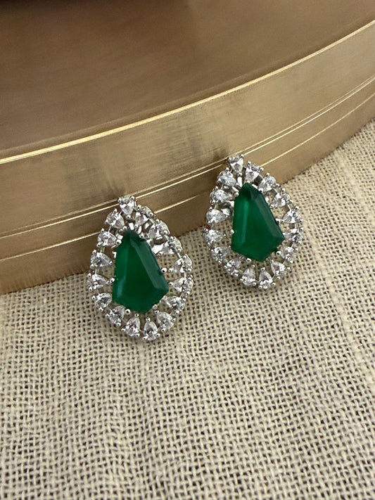 Drona Emerald Stud Earrings