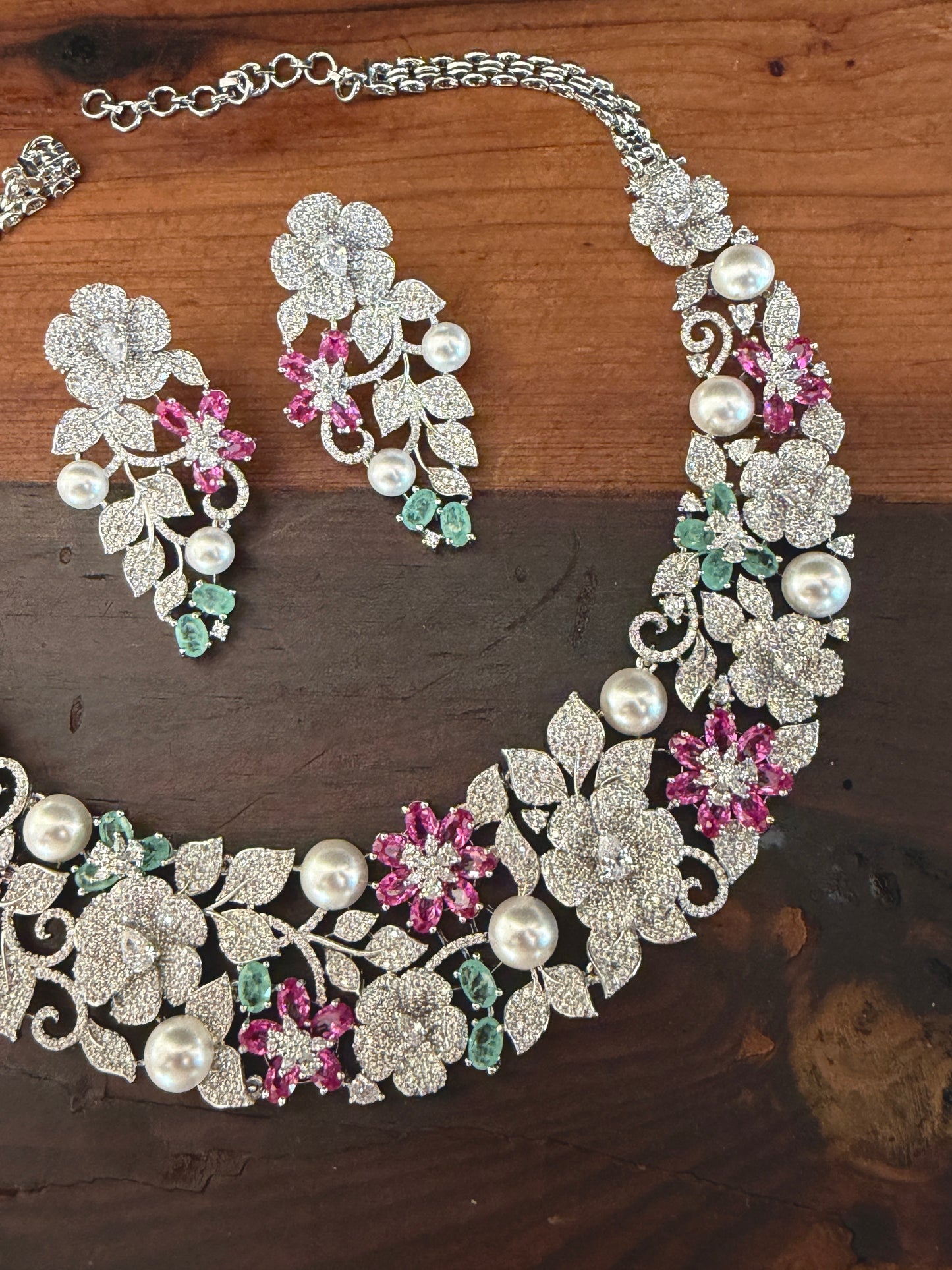 Kashmiri Lily Necklace Set