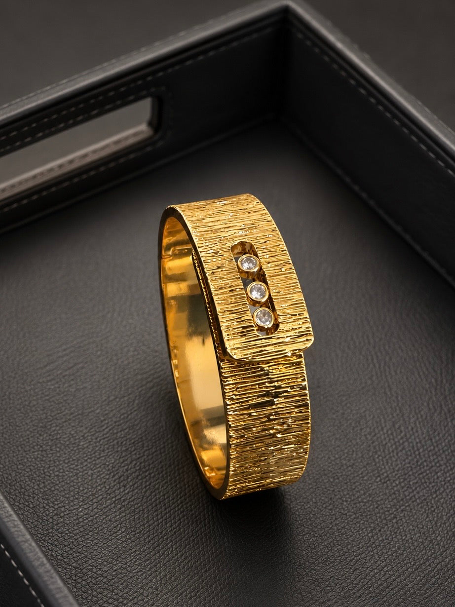Triology Gold Oval Bangle