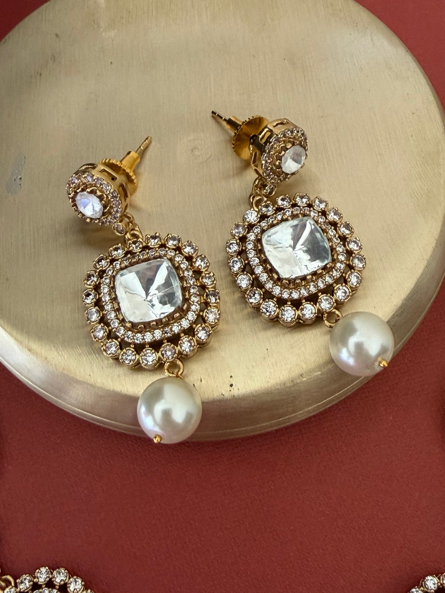 Talum Necklace Set