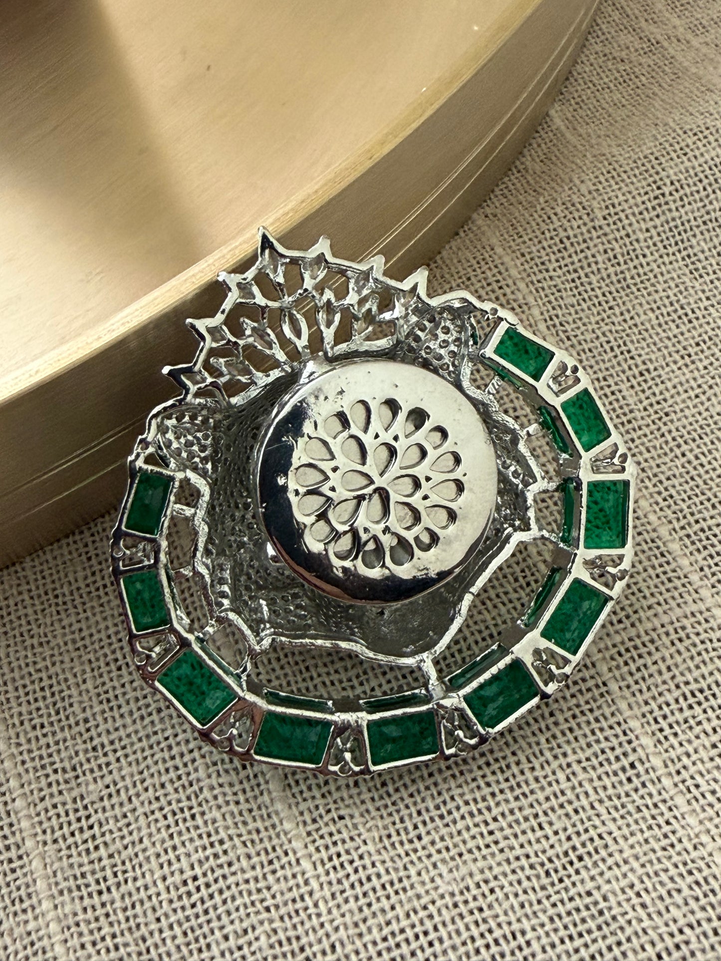 Emerald Lion Emblem Brooch with Magnetic closure