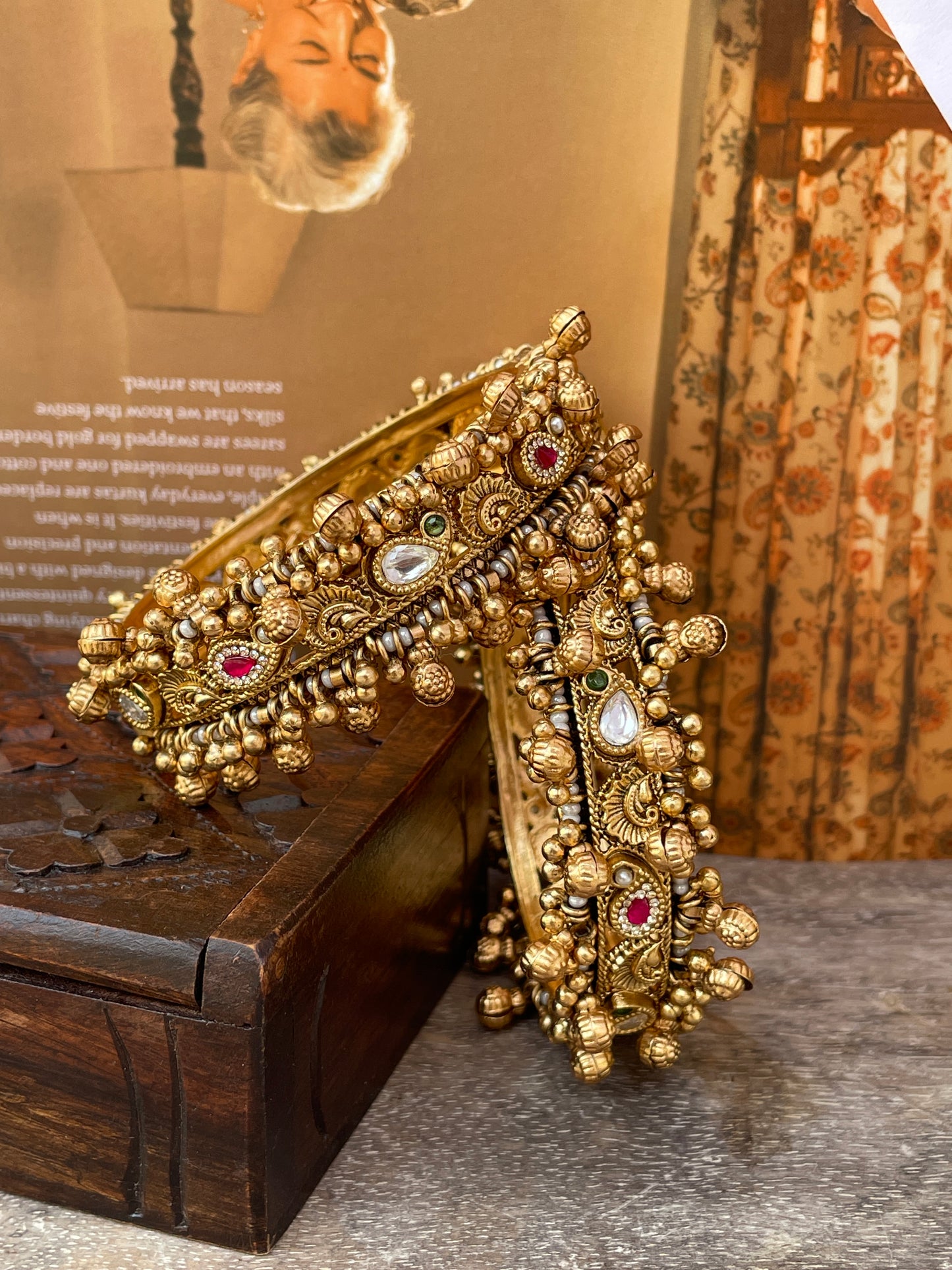 Taneira Antique Openable Ghungroo Bangle Set