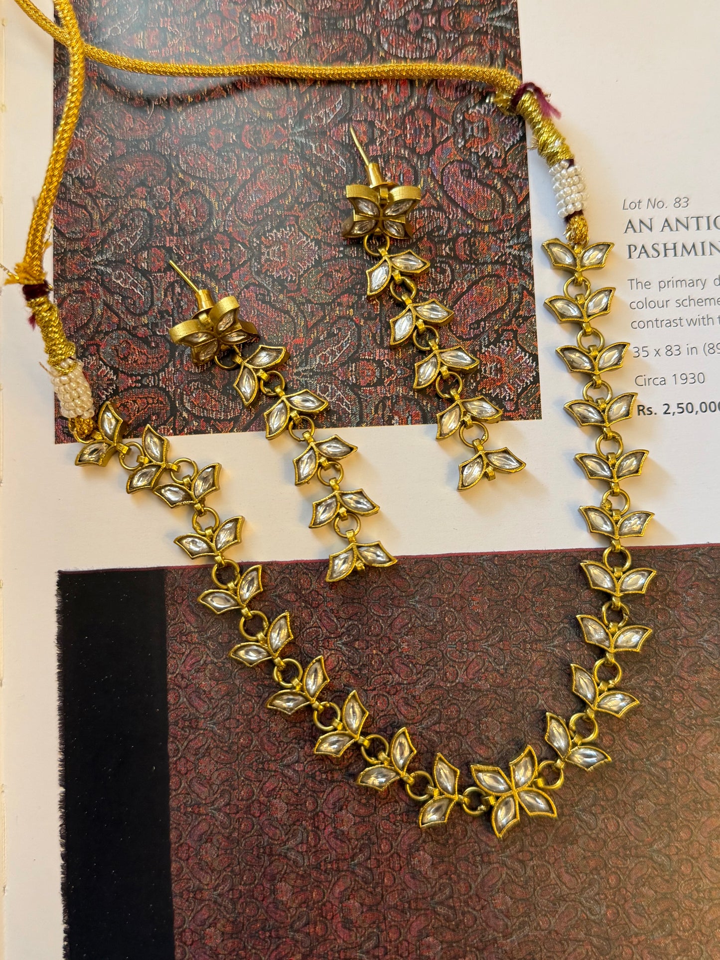 Aarohi Minimal Kundan Polki Necklace Set