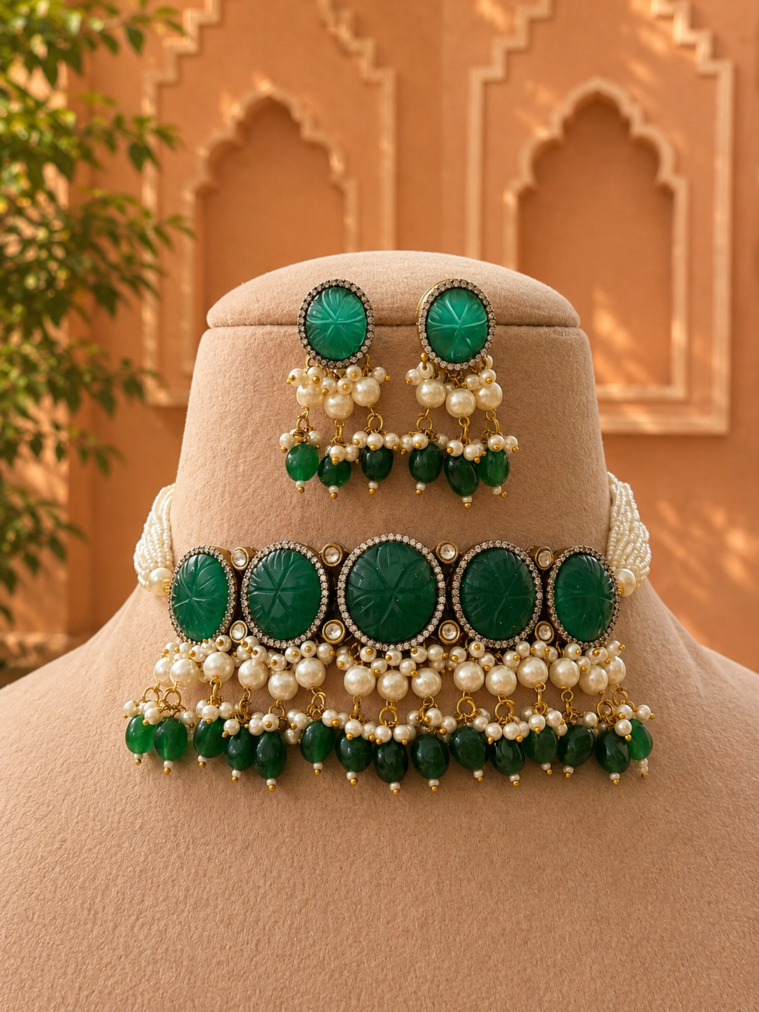 Samya Green Kundan Choker Necklace Set