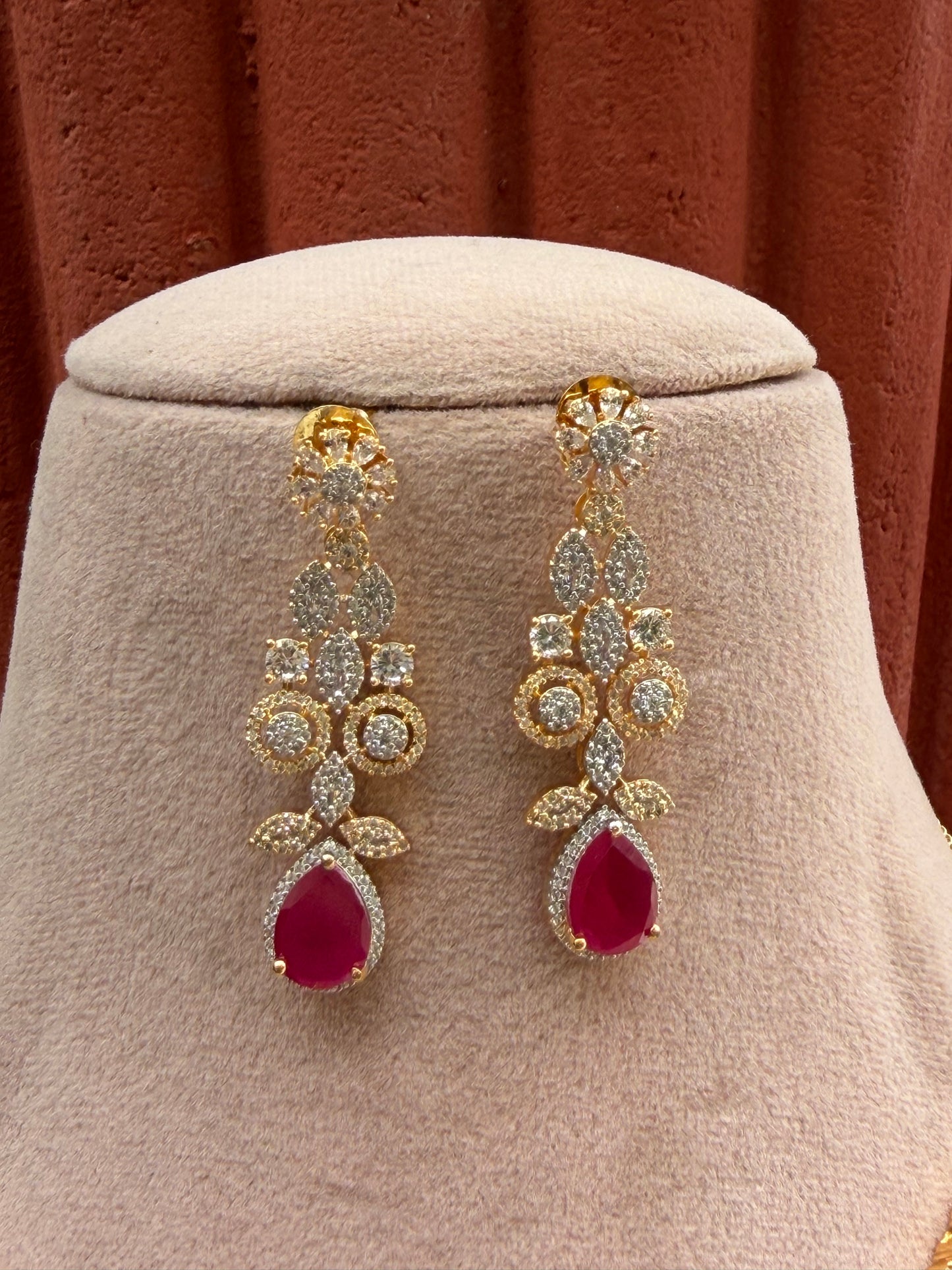 Yuvrani Ruby Necklace