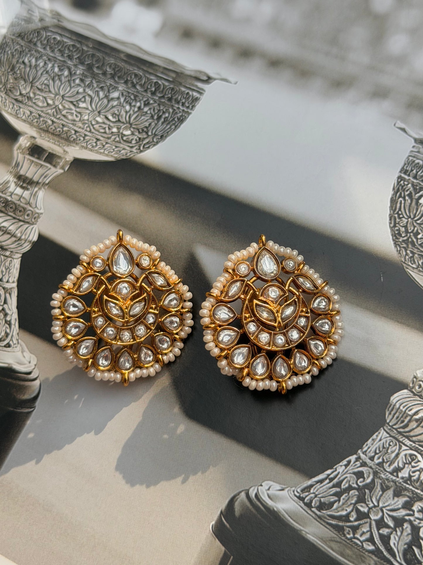 Surana White Elegant Kundan Studs- Real Gold Look