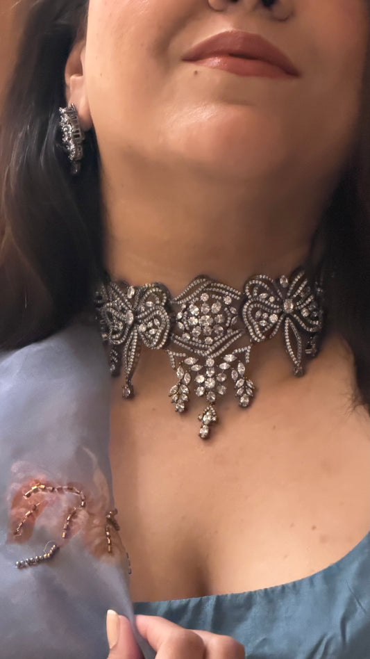 Floral Bow Victorian Diamond Necklace Set in Black Polish