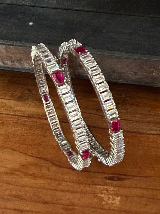 Dua Red Zircon Openable Bangle Set
